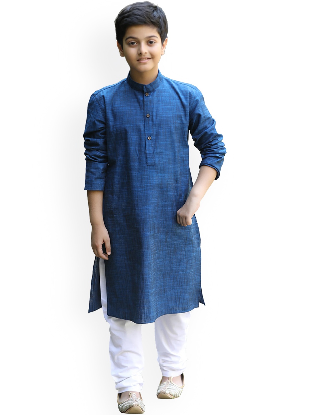 

Manyavar Boys Silk Blend Kurta with Churidar, Blue