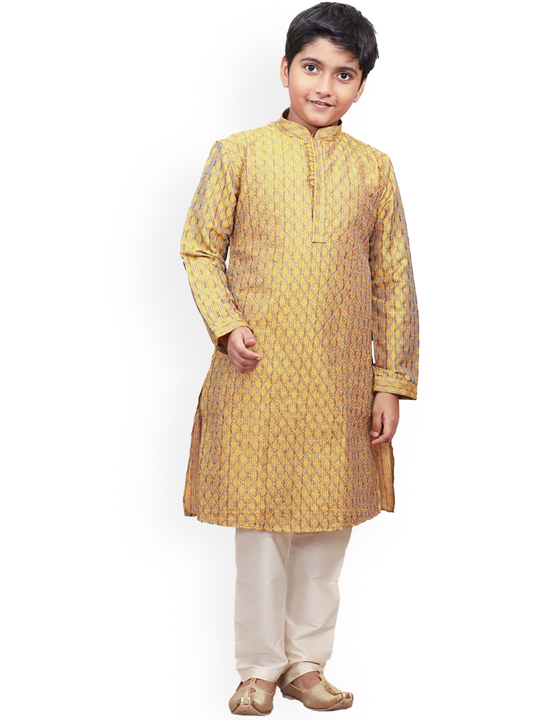 

Manyavar Boys Self Design Kurta With Pyjamas, Mustard