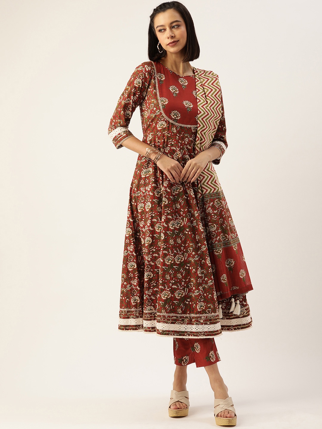 

Saanjh Women Maroon Pure Cotton Floral Printed Gotta Patti Kurta with Trousers & Dupatta