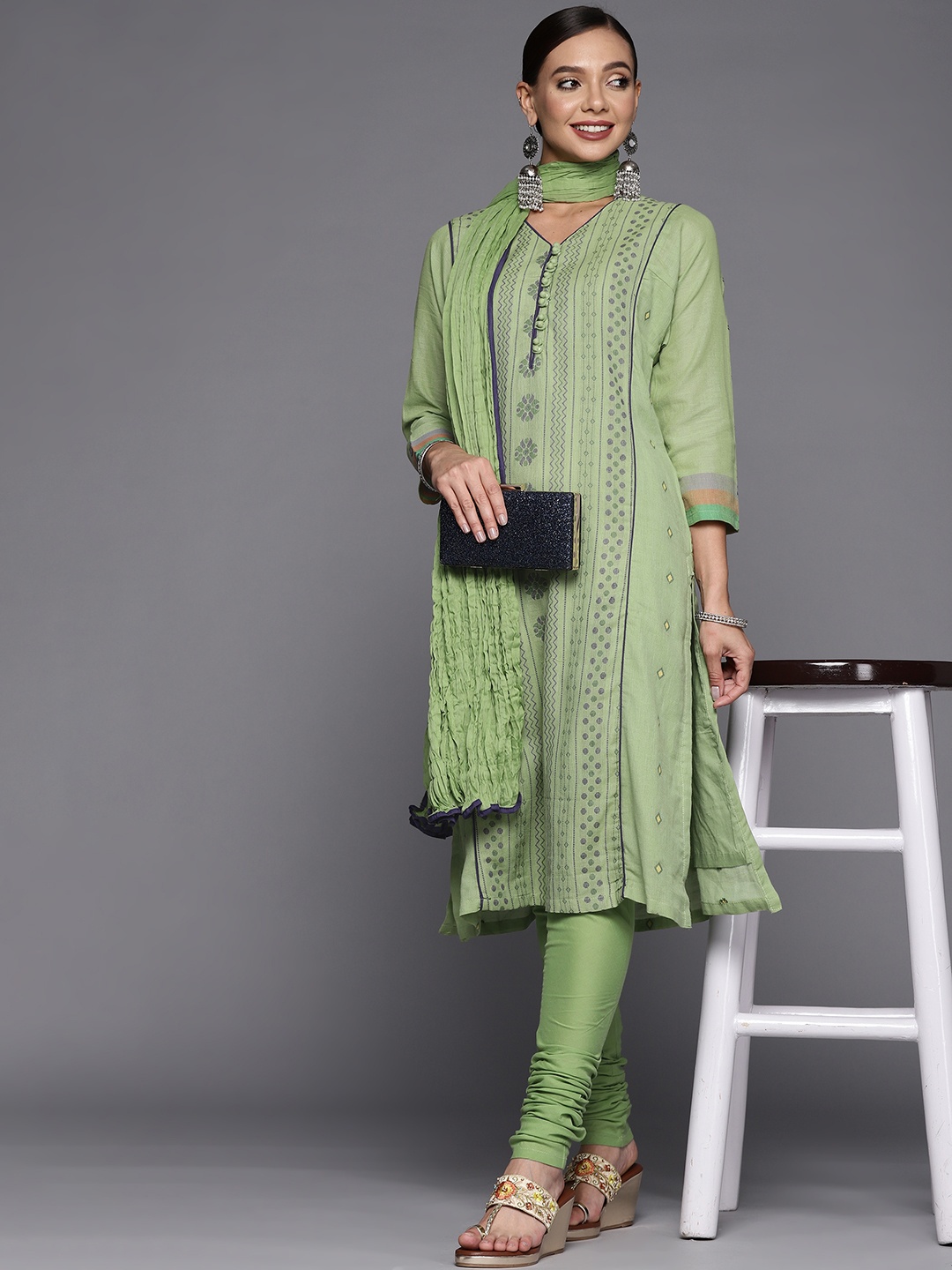 

Biba Women Green & Navy Blue Woven Design Pure Cotton Kurta with Churidar & Dupatta