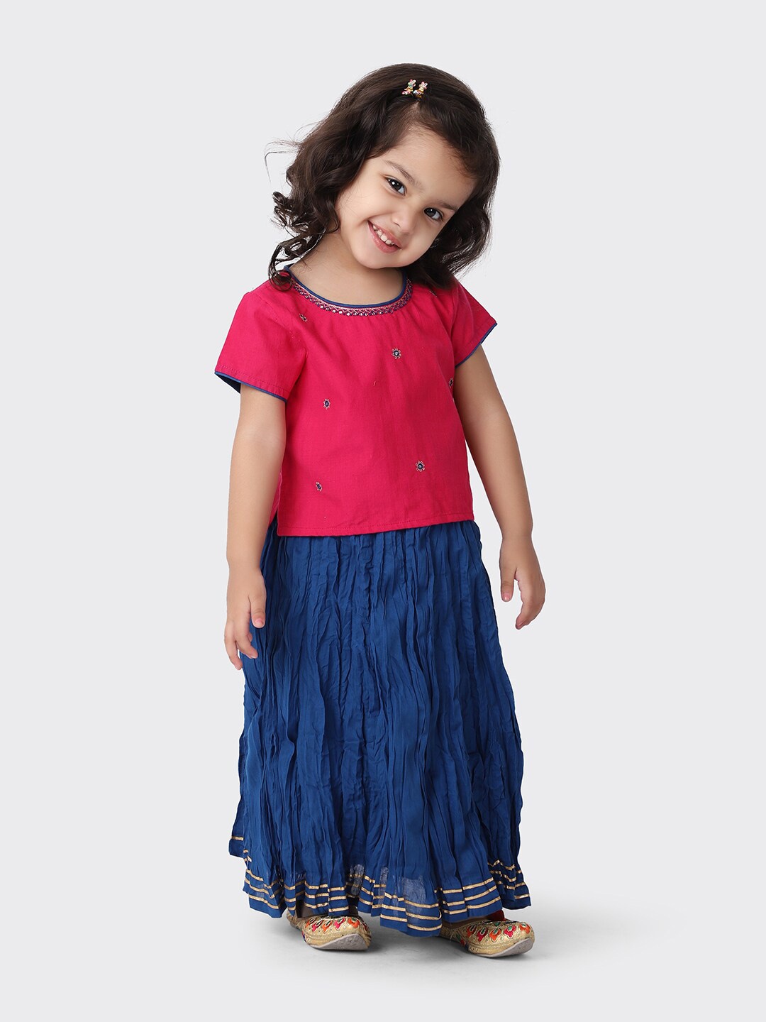 

Fabindia Girls Blue & Pink Embroidered Ready to Wear Lehenga Choli