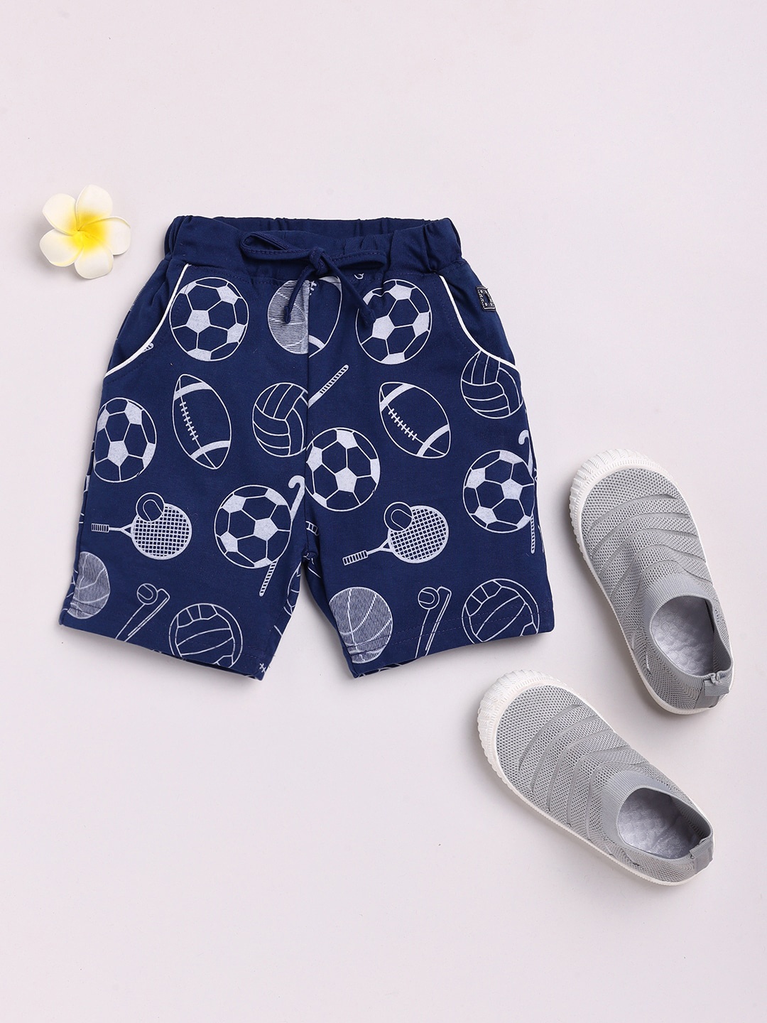 

Olio Kids Boys Blue Conversational Printed Cotton Shorts