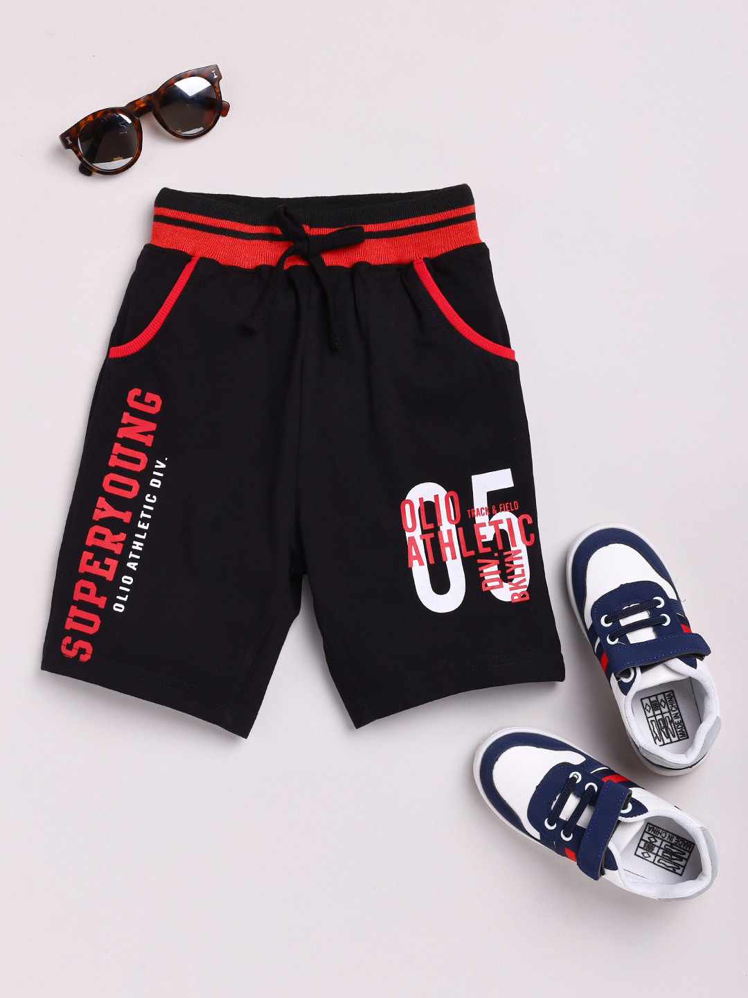 

Olio Kids Boys Black Printed Cotton Shorts