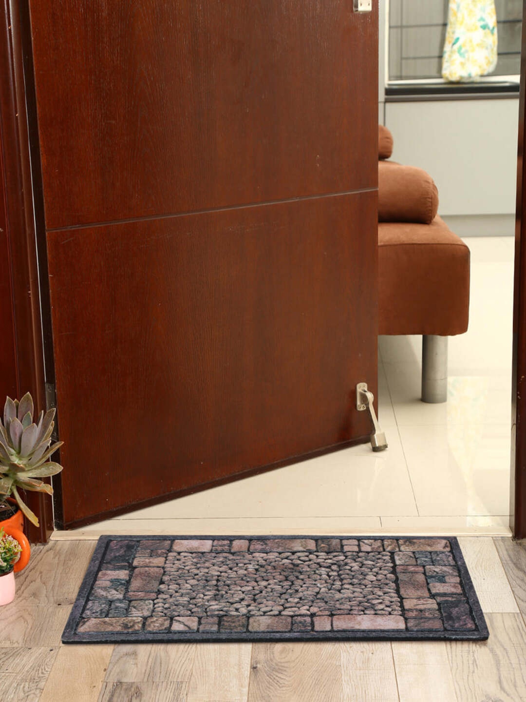 

Athome by Nilkamal Grey & Black 2000 GSM Rock Patterned Anti Skid Rubber Doormat