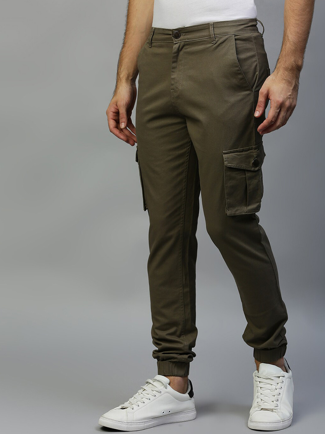

Hubberholme Men Olive Green Tailored Slim Fit Joggers