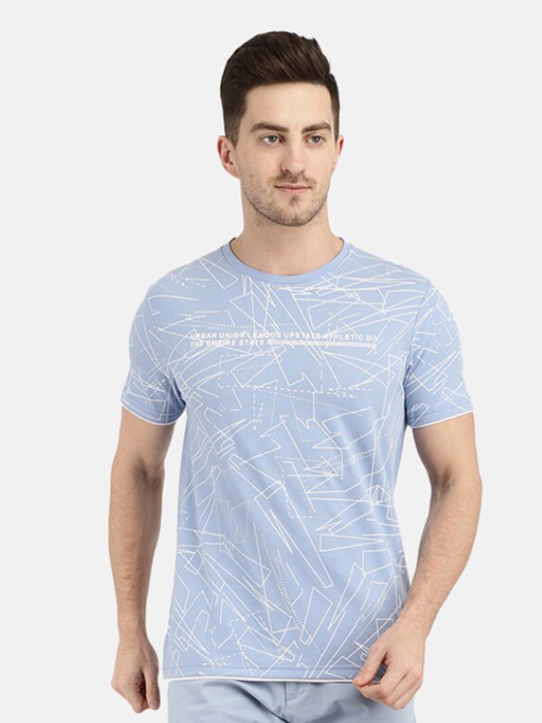 

V-Mart Men Blue Slim Fit Self Design T-shirt