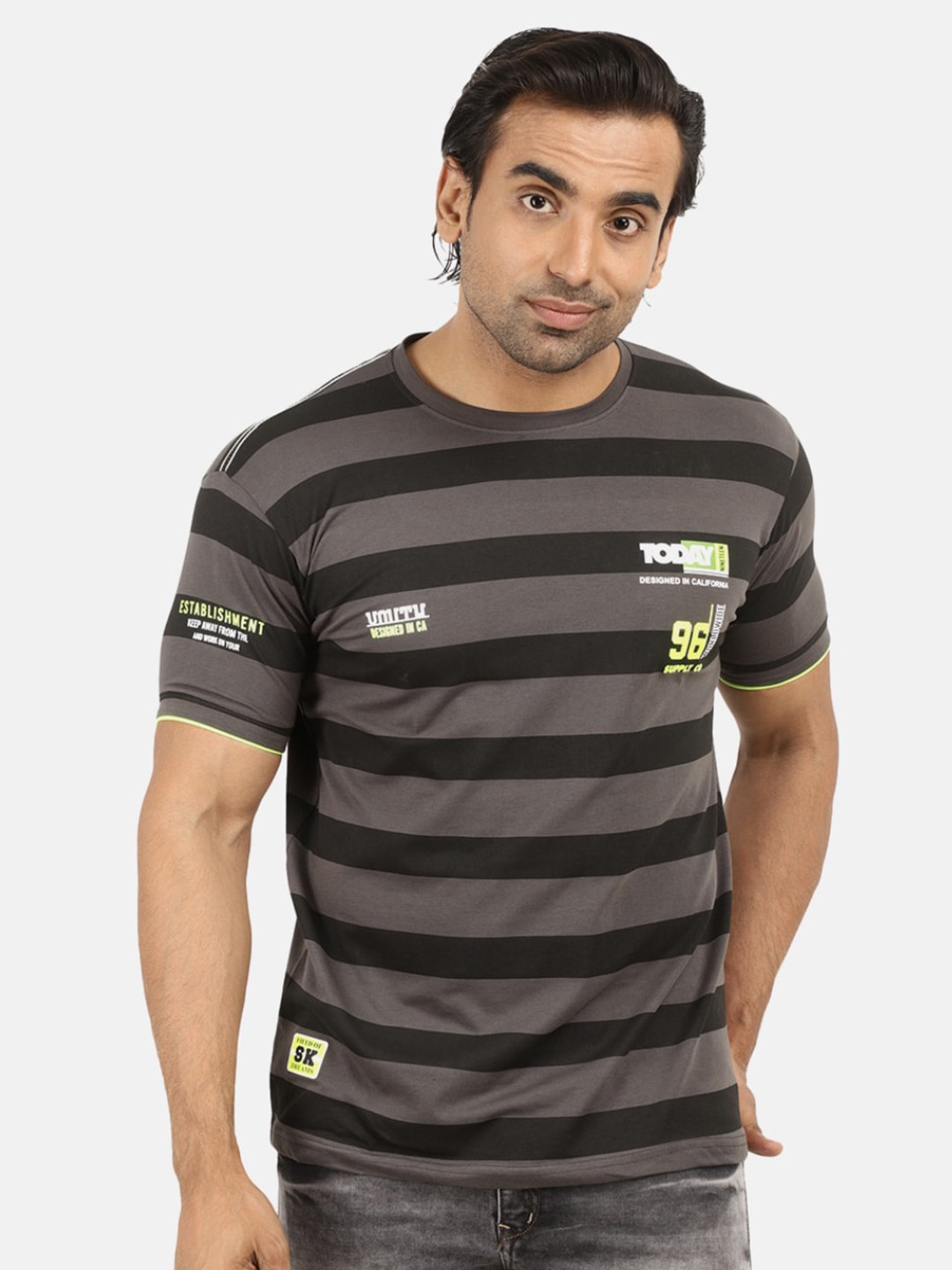 

V-Mart Men Black Striped Cotton T-shirt