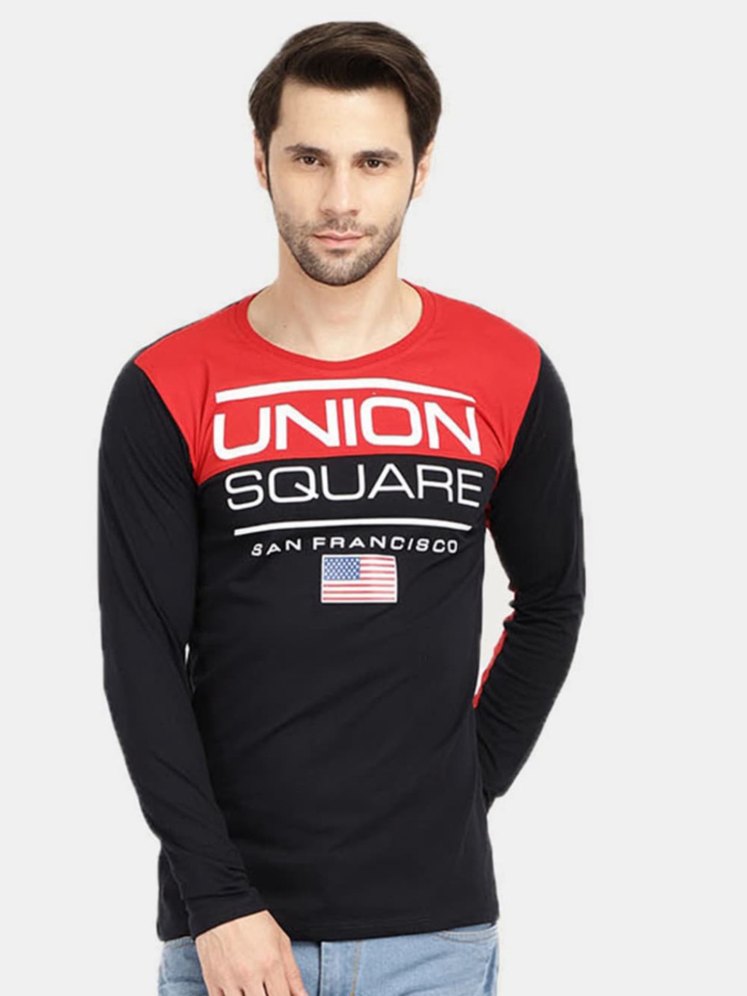 

V-Mart Men Black & Red Typography Colourblocked Slim Fit T-shirt