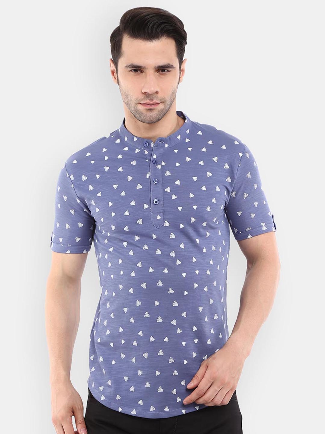 

V-Mart Men Navy Blue Printed Cotton T-shirt