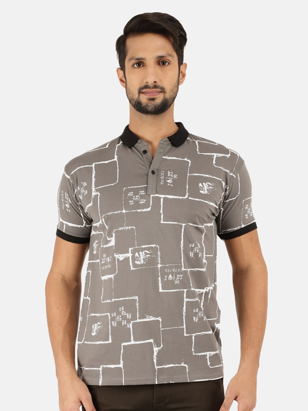 

V-Mart Men Grey Printed Polo Collar T-shirt
