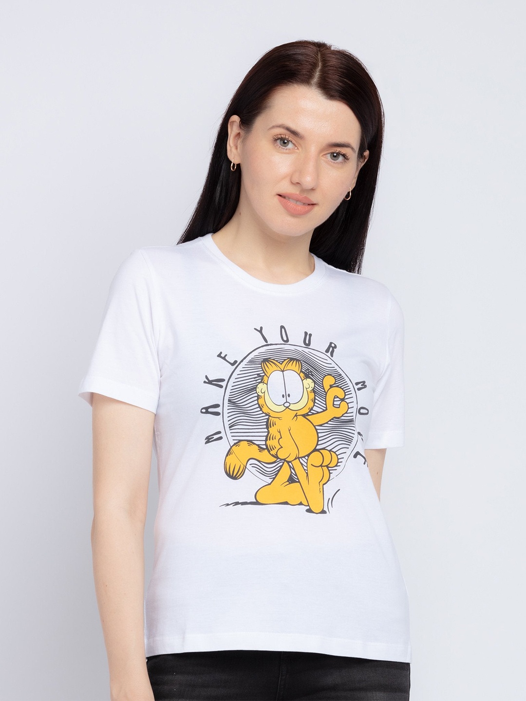 

Status Quo Women White & Yellow Garfield Printed Cotton T-shirt