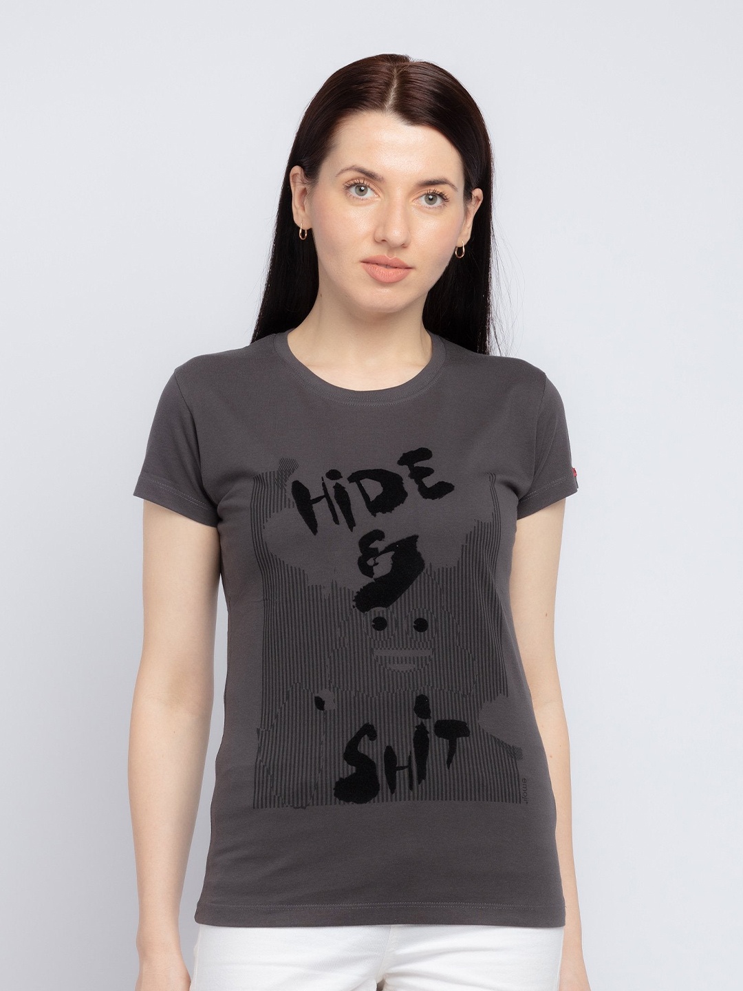 

Status Quo Women Grey Typography Printed Cotton T-shirt