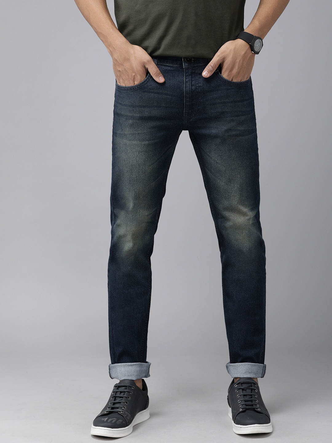 

Pepe Jeans Men Tapered Fit Low-Rise Heavy Fade Jeans, Blue