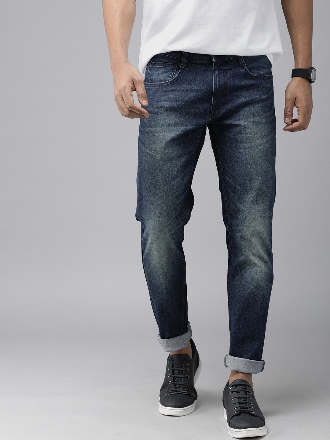 

Pepe Jeans Men Blue Vapour Tapered Fit Low-Rise Light Fade Stretchable Jeans