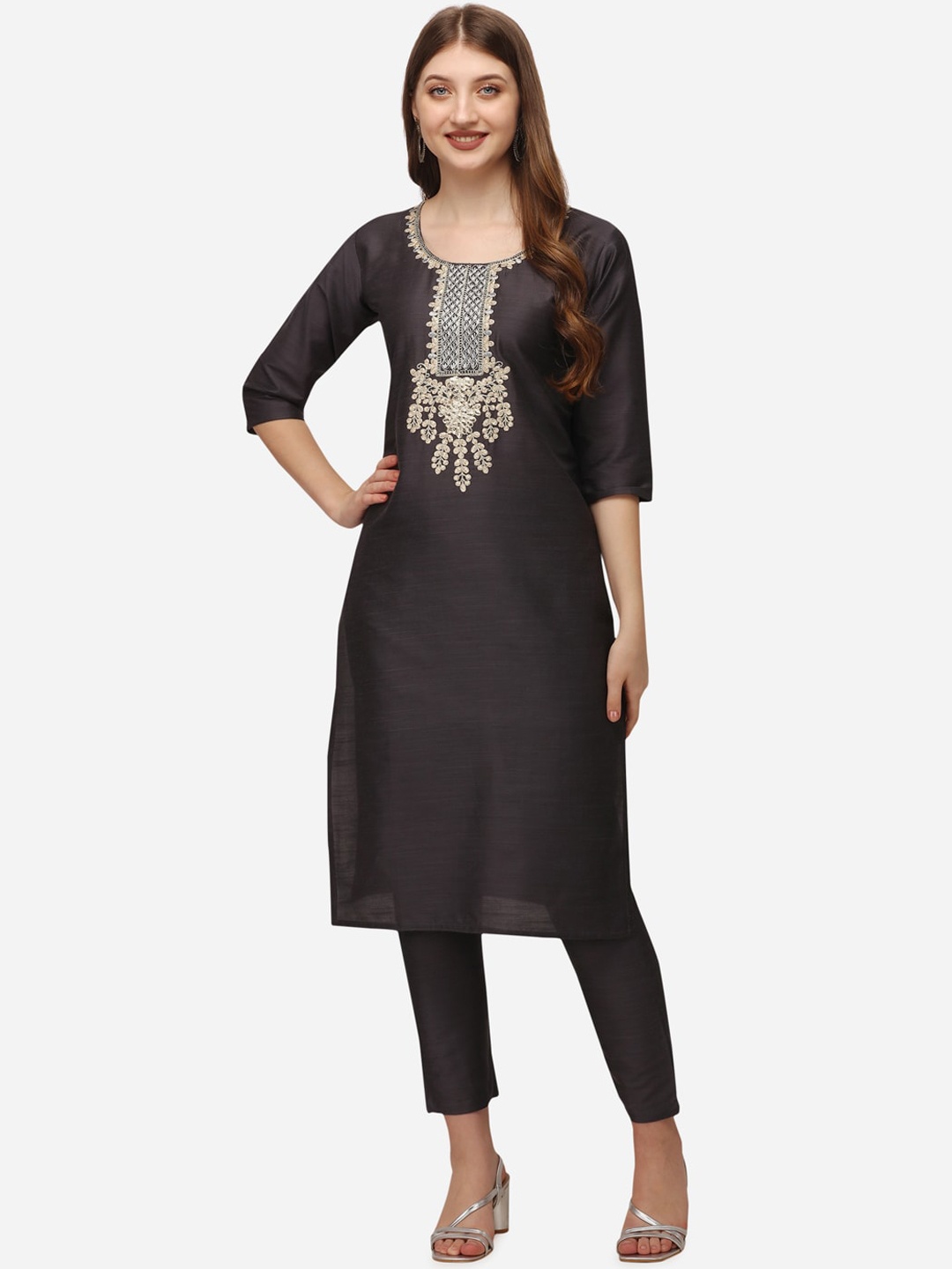 

POONAM DESIGNER Women Grey Yoke Design Thread Work Kurti with Trousers
