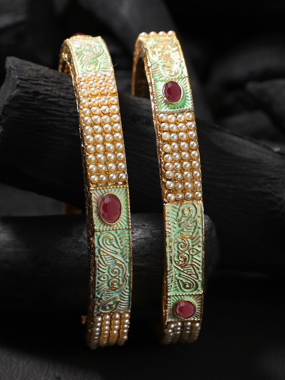 

Adwitiya Set Of 2 Gold-Plated Red & White Stone-Studded Handcarted Bangle