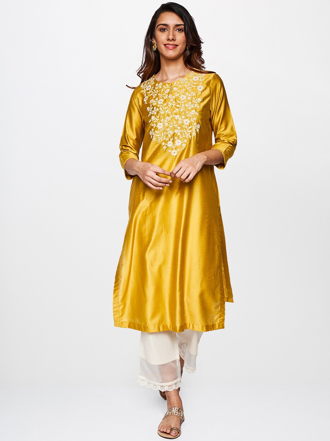 

itse Women Mustard Yellow Yoke Design Thread Work Straight Kurta