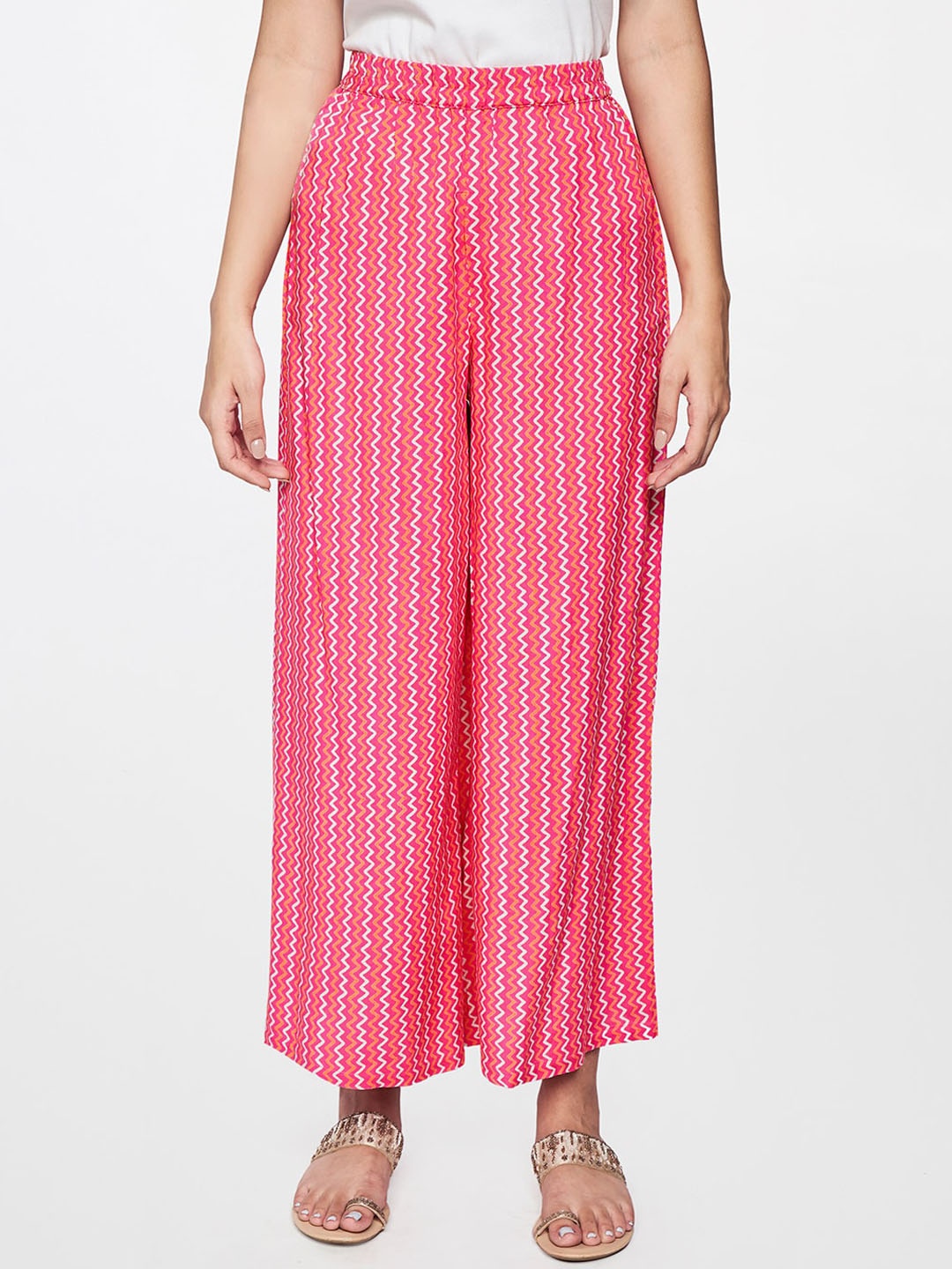

itse Women Pink Striped Comfort Loose Fit Pleated Trousers