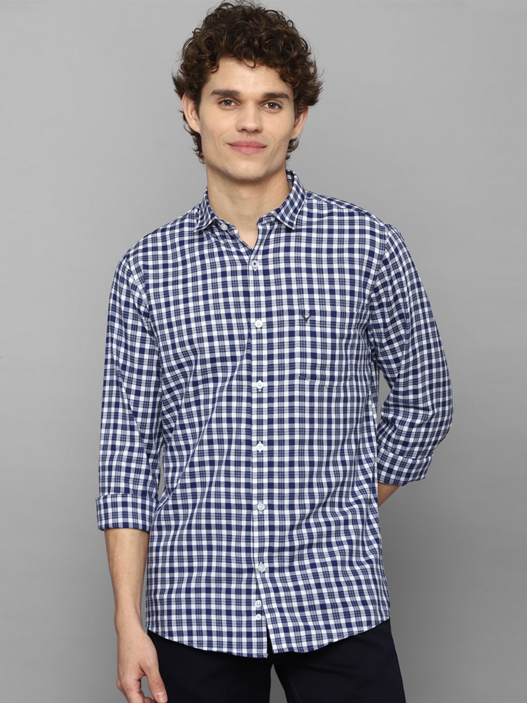 

Allen Solly Men Navy Blue Slim Fit Gingham Checks Checked Casual Shirt