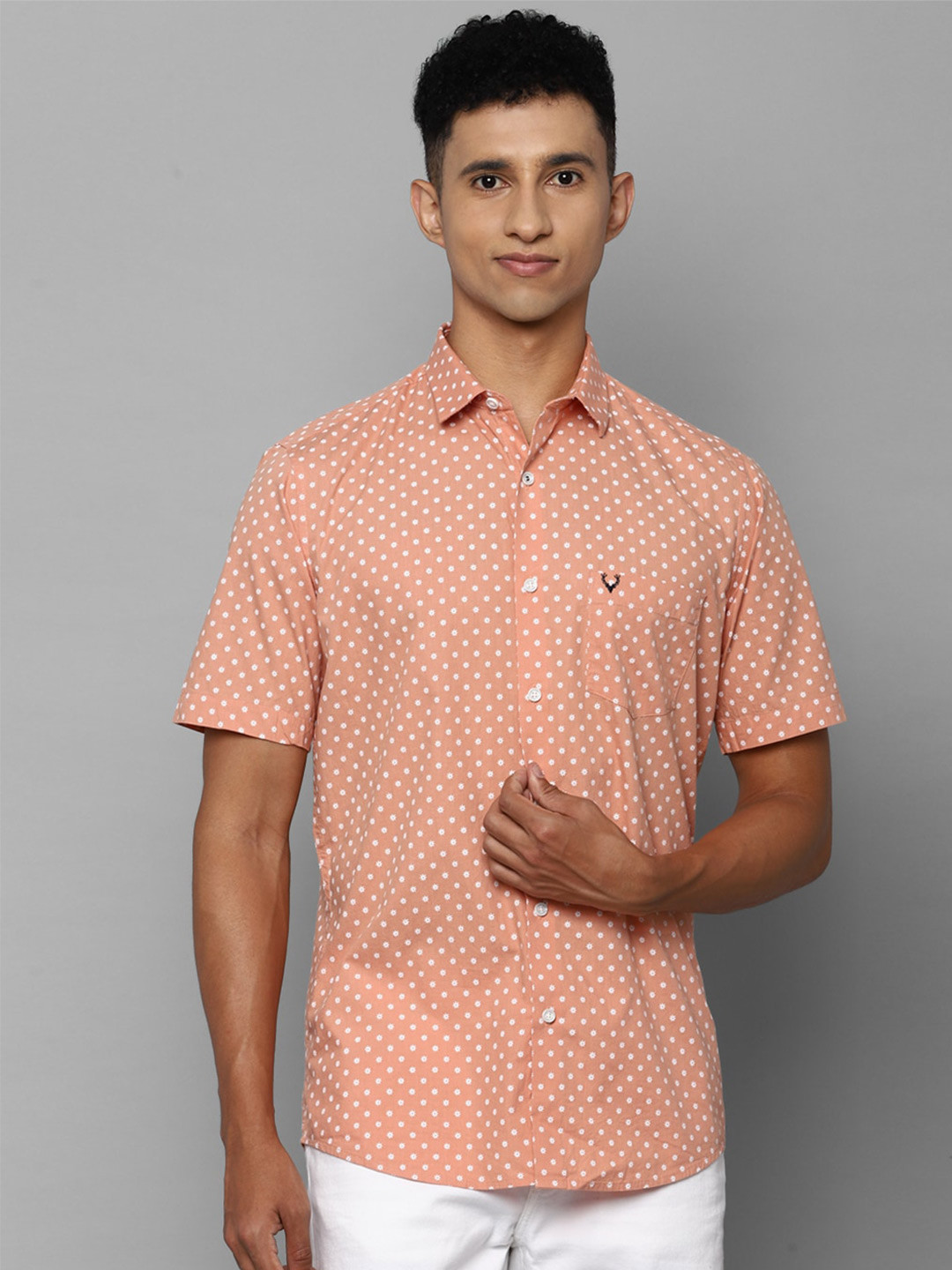 

Allen Solly Men Peach-Coloured Slim Fit Printed Casual Shirt