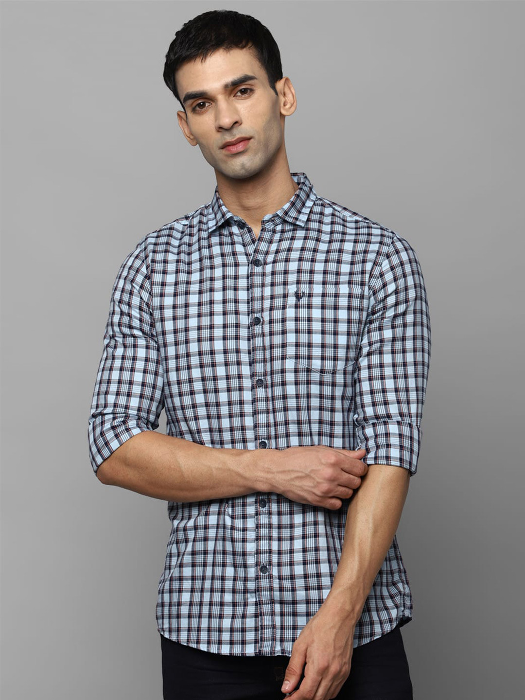 

Allen Solly Sport Men Blue Checked Casual Shirt