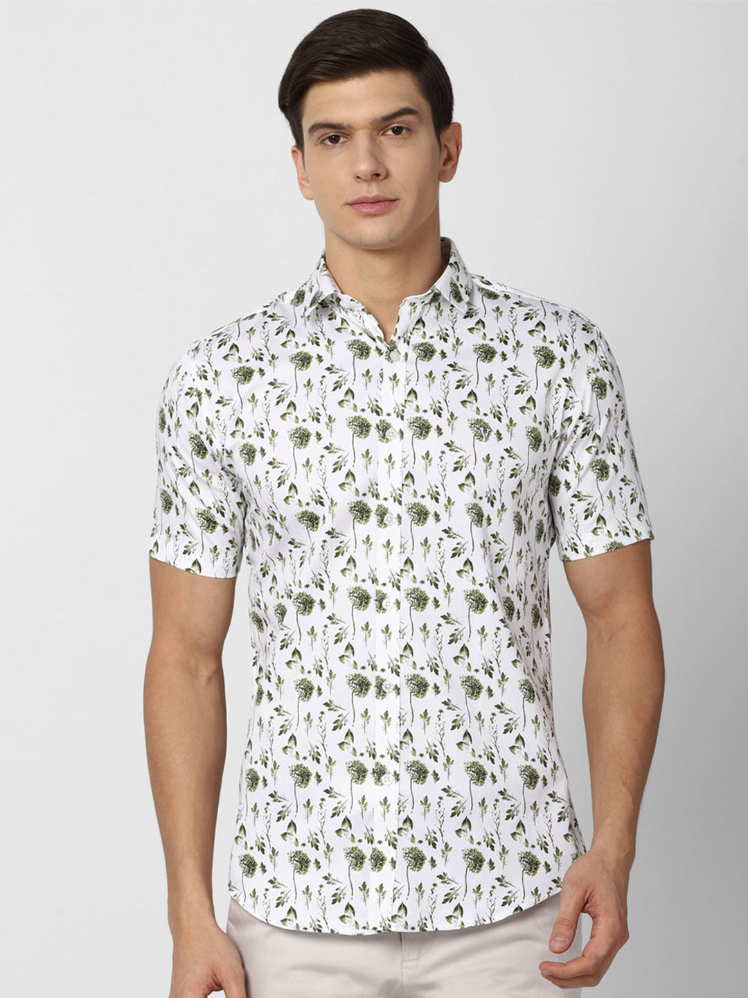 

V Dot Men White Slim Fit Printed Pure Cotton Casual Shirt