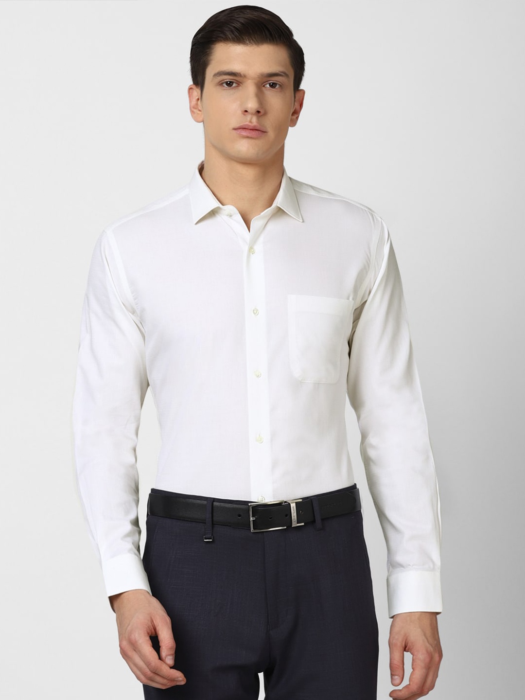 

Van Heusen Men White Formal Shirt