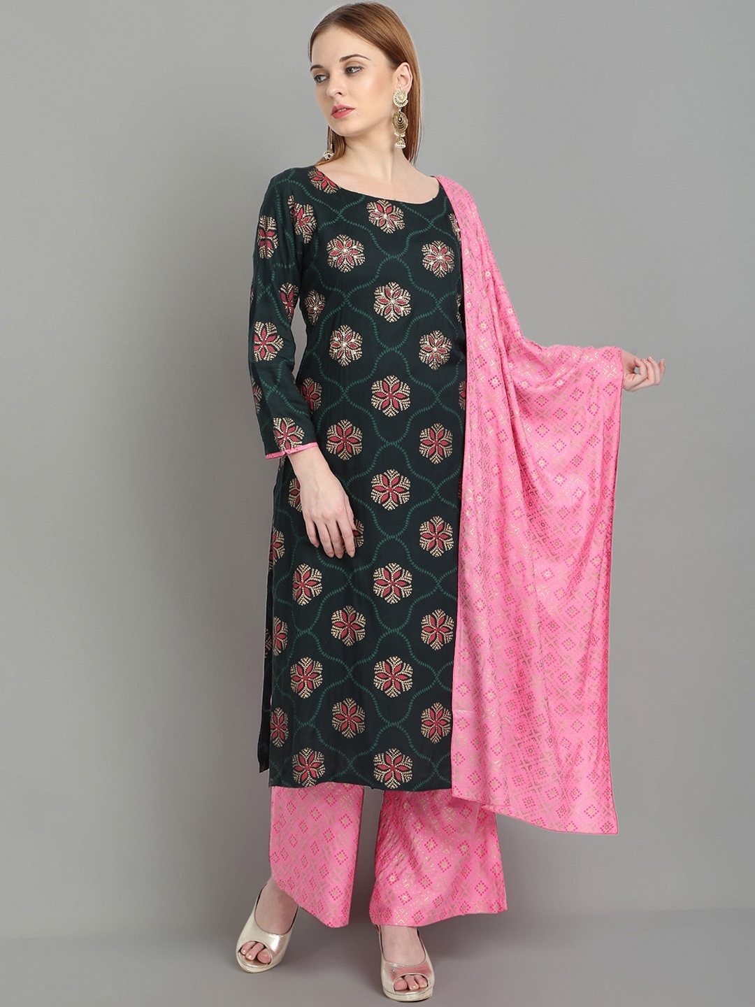 

Ziva Fashion Women Dark Green Floral Thread Work Kurta & Palazzos With Dupatta