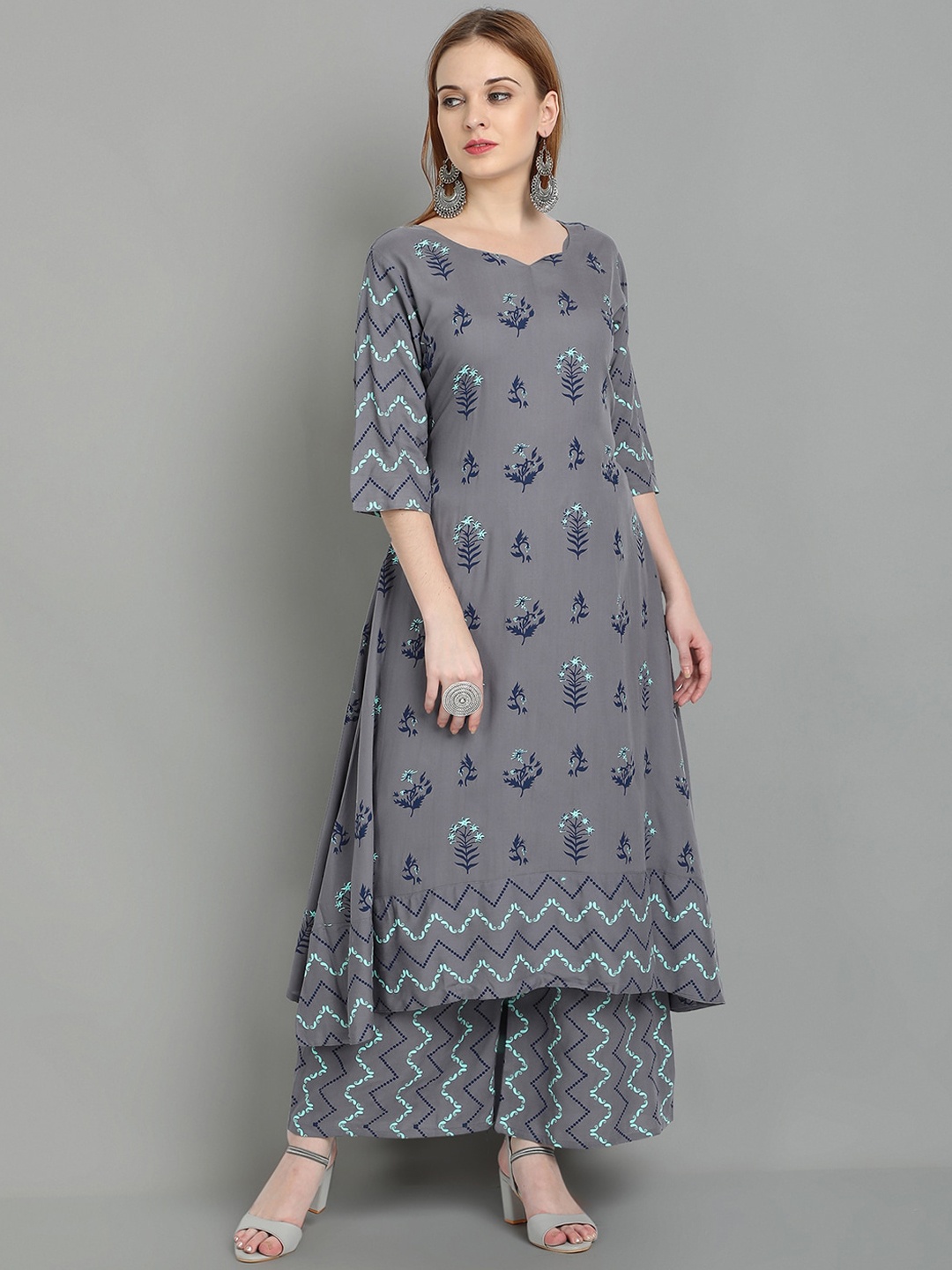 

Ziva Fashion Women Grey Floral Printed Kurti with Palazzos