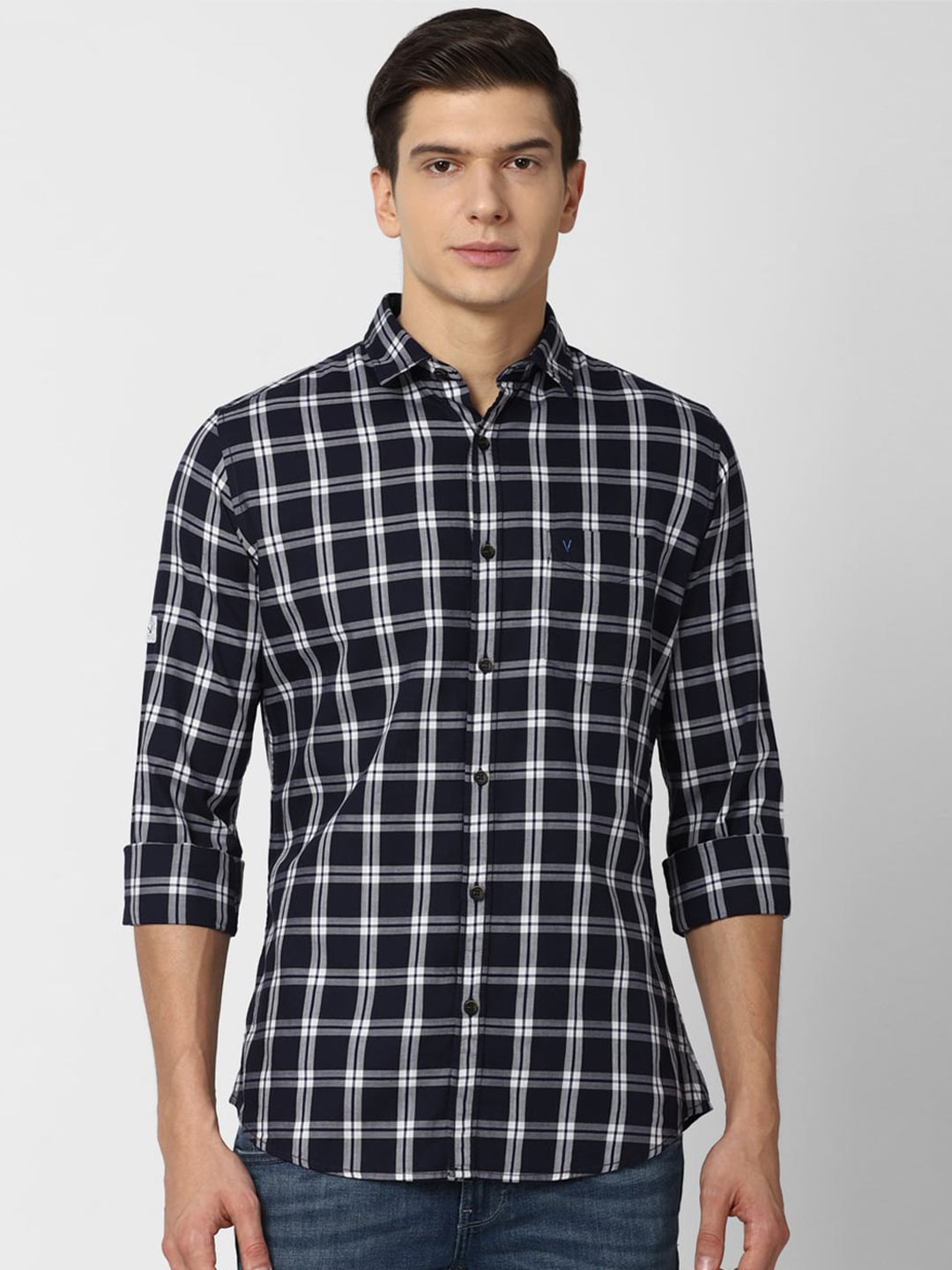 

VAN HEUSEN DENIM LABS Men Navy Blue Slim Fit Checked Pure Cotton Casual Shirt