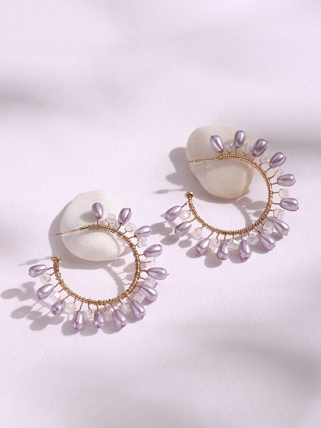 

DEEBACO Purple & White Geometric Hoop Earrings