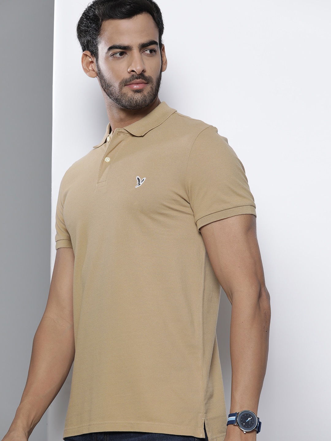 

AMERICAN EAGLE OUTFITTERS Men Beige Solid Polo Collar Slim Fit T-shirt