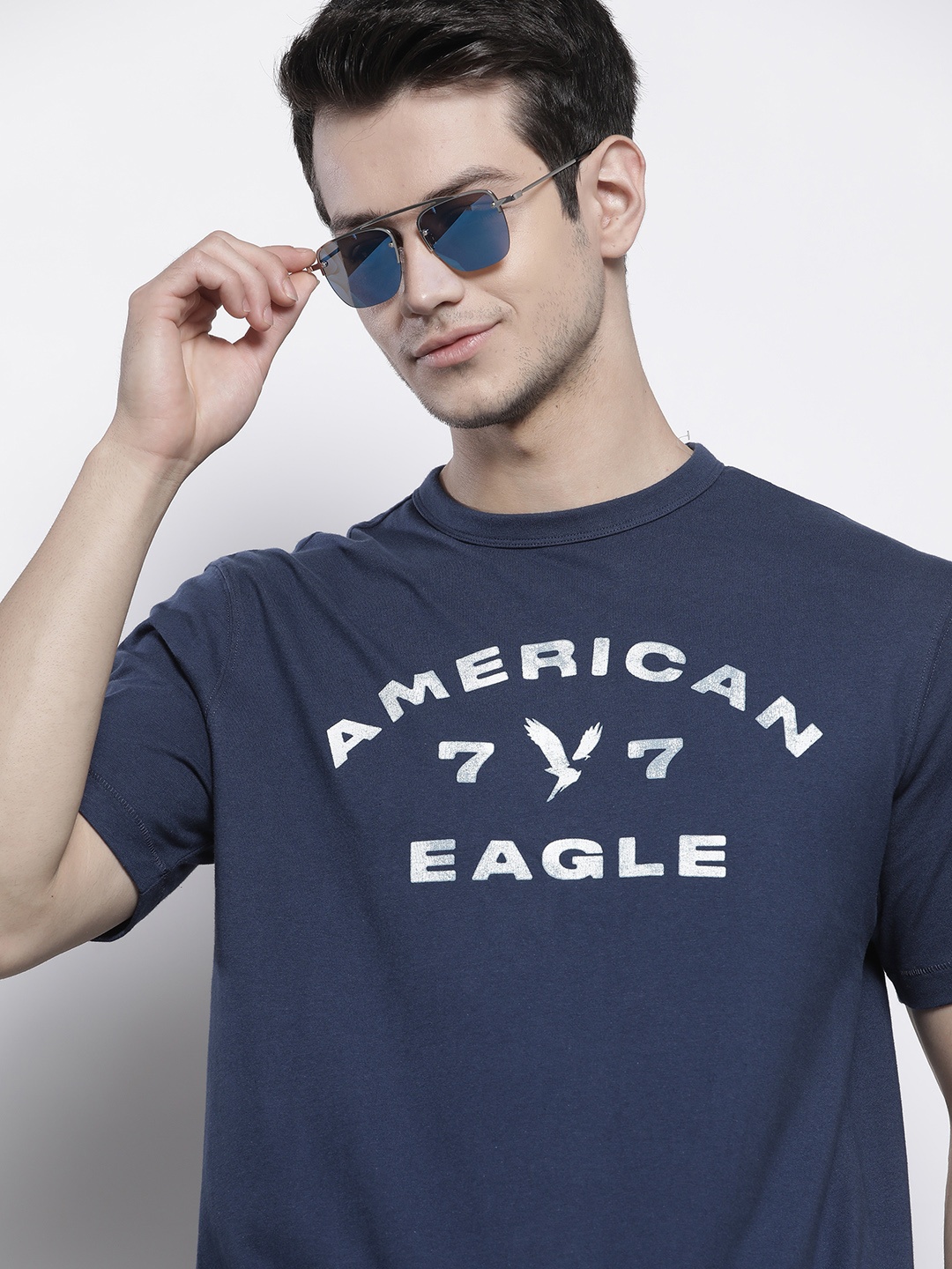

AMERICAN EAGLE OUTFITTERS Men Navy Blue & White Printed Pure Cotton T-shirt