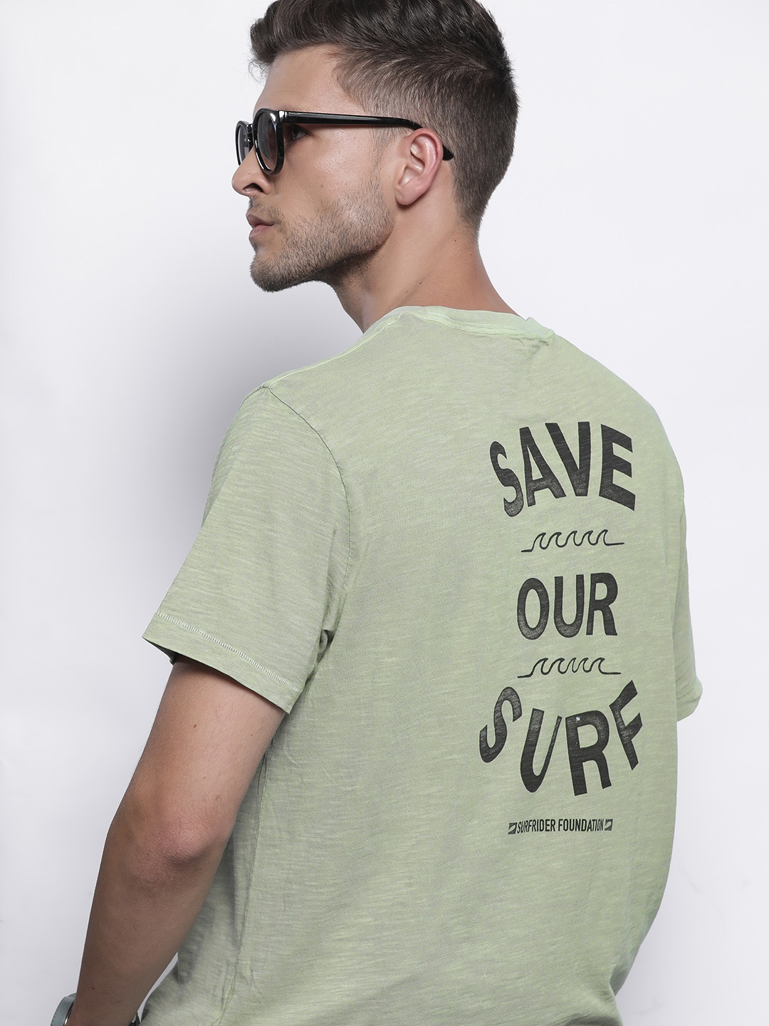 

AMERICAN EAGLE OUTFITTERS Men Green & Black Melange Typography Printed Pure Cotton T-shirt