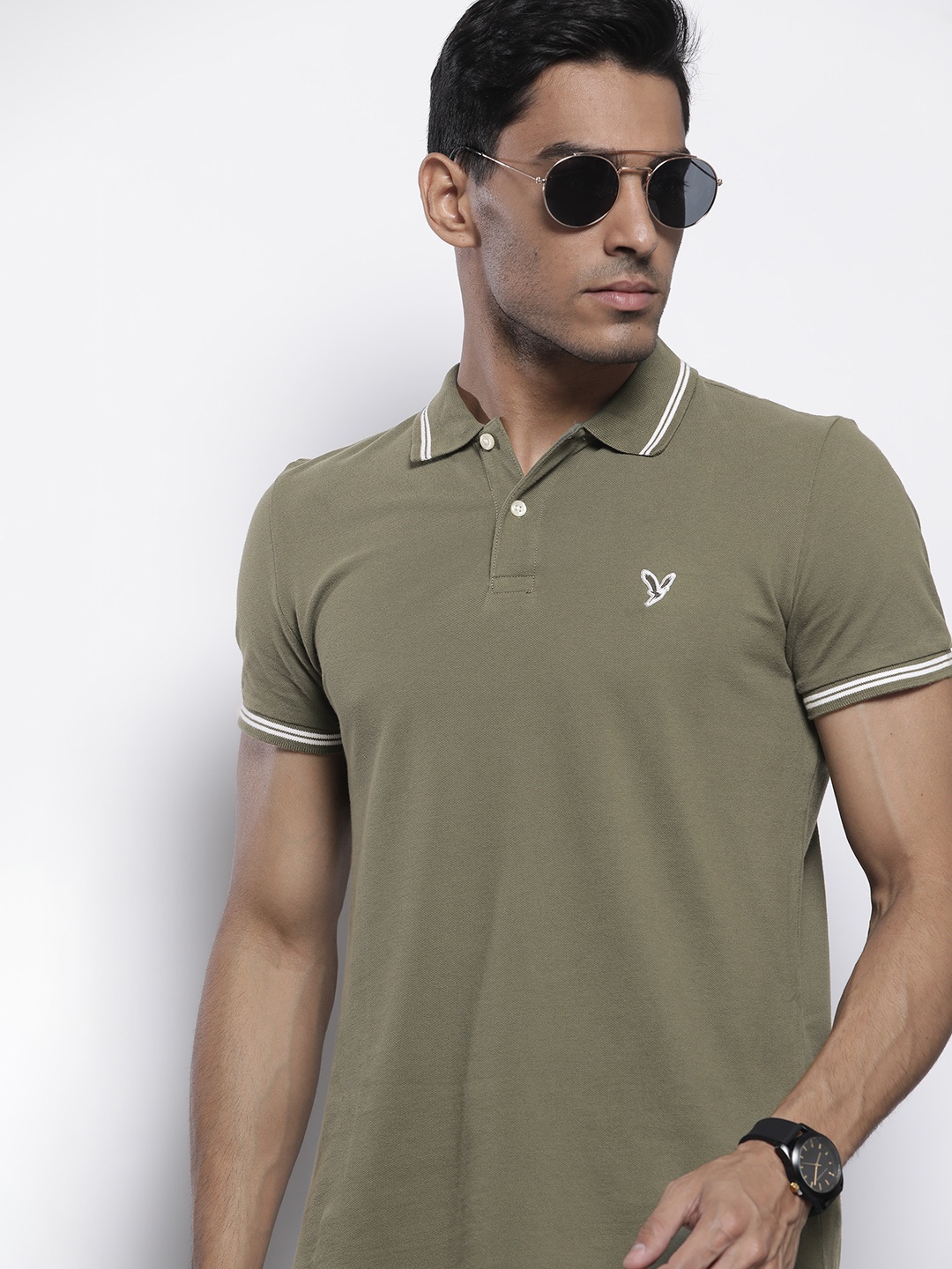 

AMERICAN EAGLE OUTFITTERS Men Olive Green Polo Collar Slim Fit T-shirt