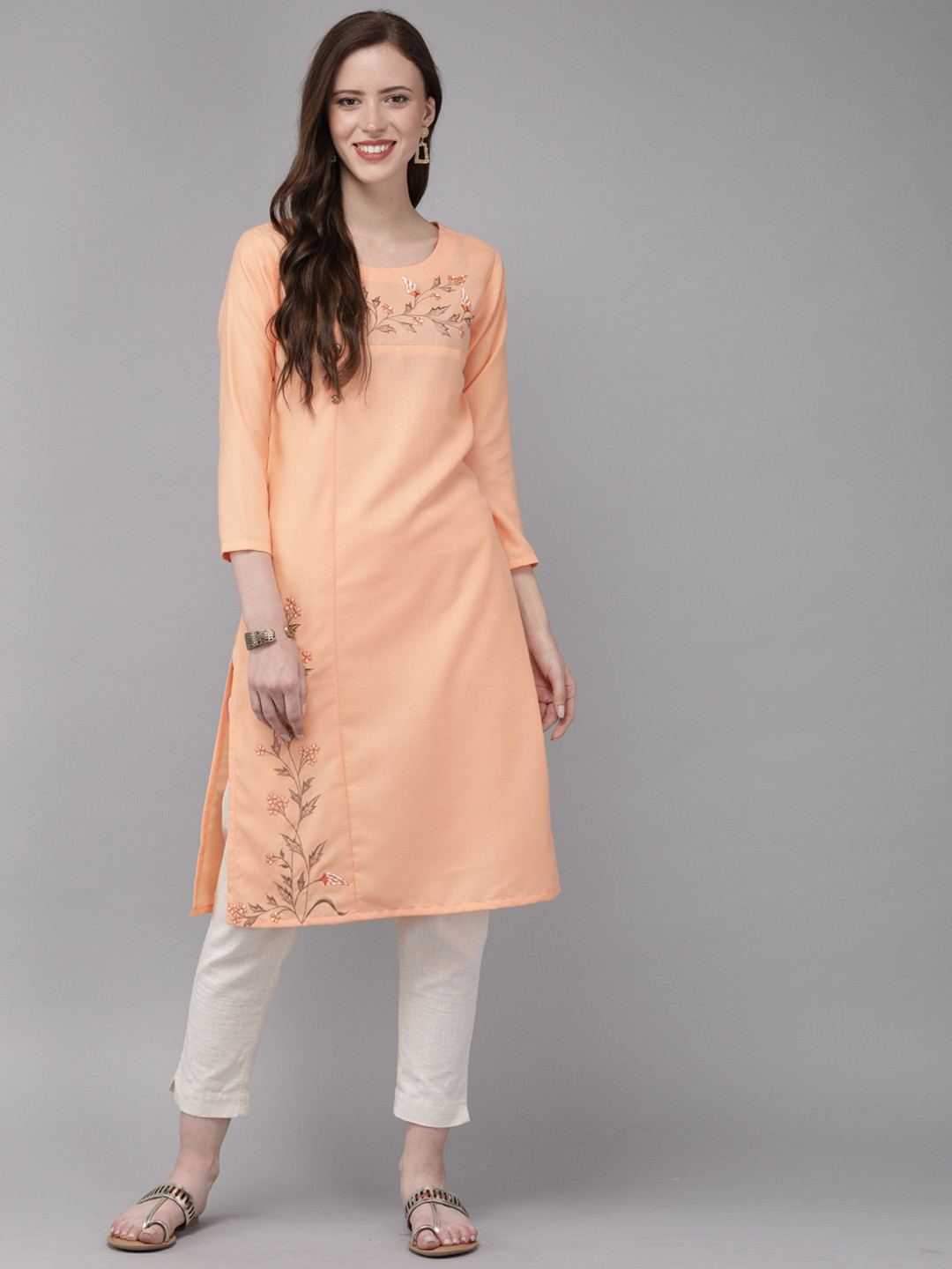 

MIMOSA Women Peach-Coloured Floral Embroidered Kurta