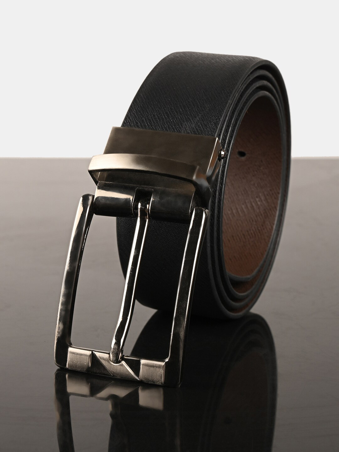 

BuckleUp Men Black Textured Leather Formal Belt