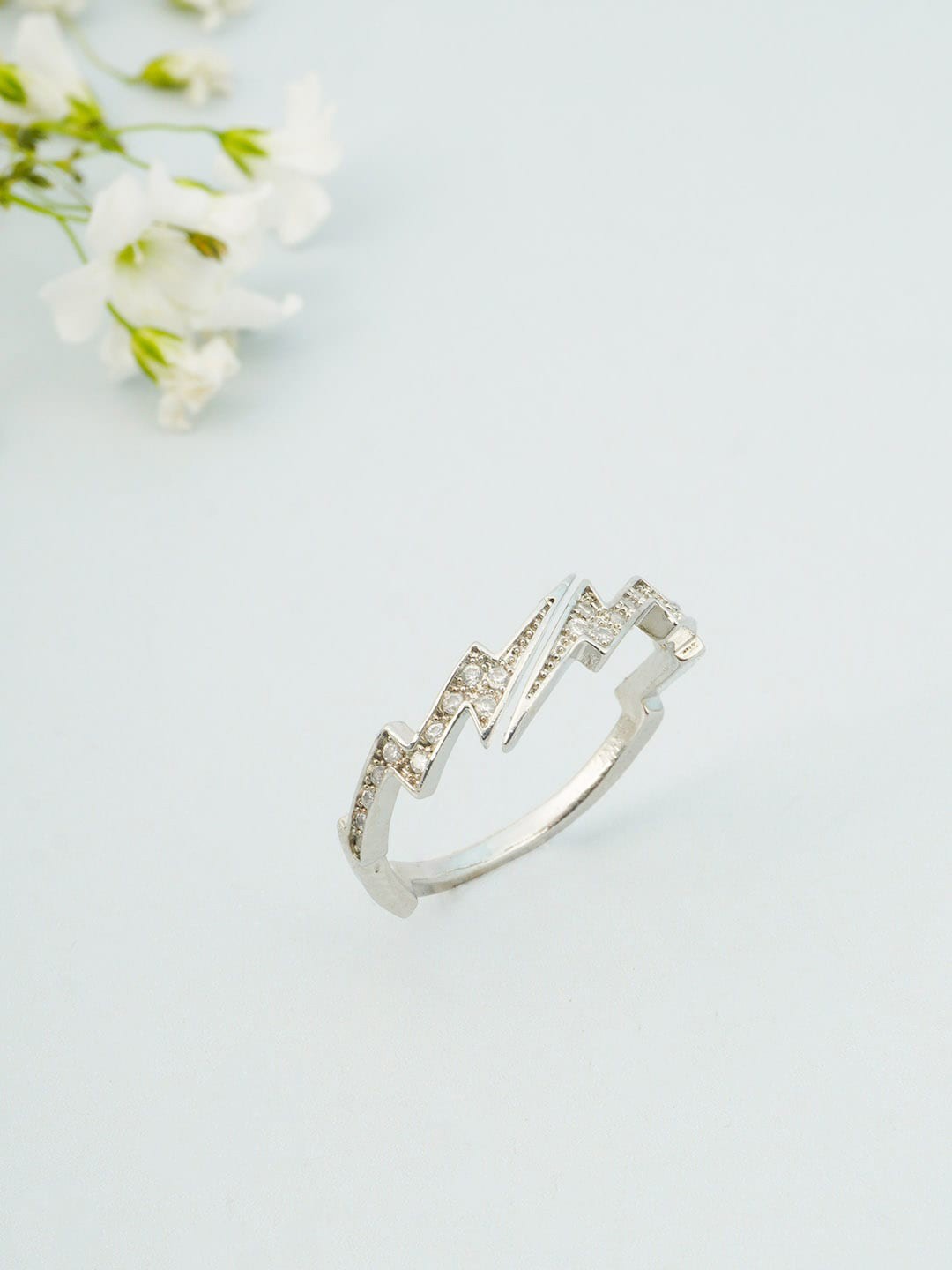 

Ferosh Silver-Plated & White Stone-Studded Finger Ring