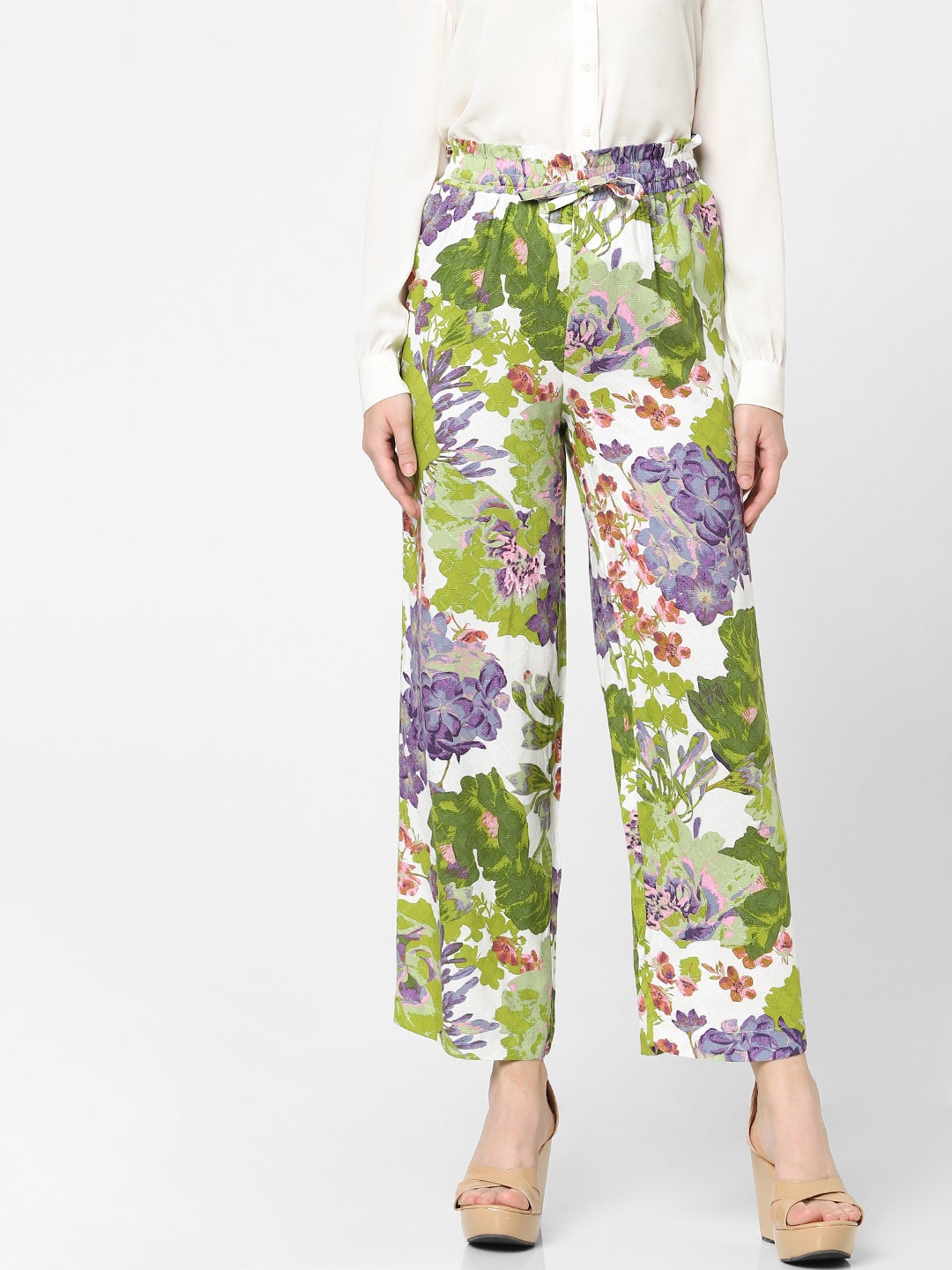 

Vero Moda Women Multicoloured Floral Printed High-Rise Trousers, Multi