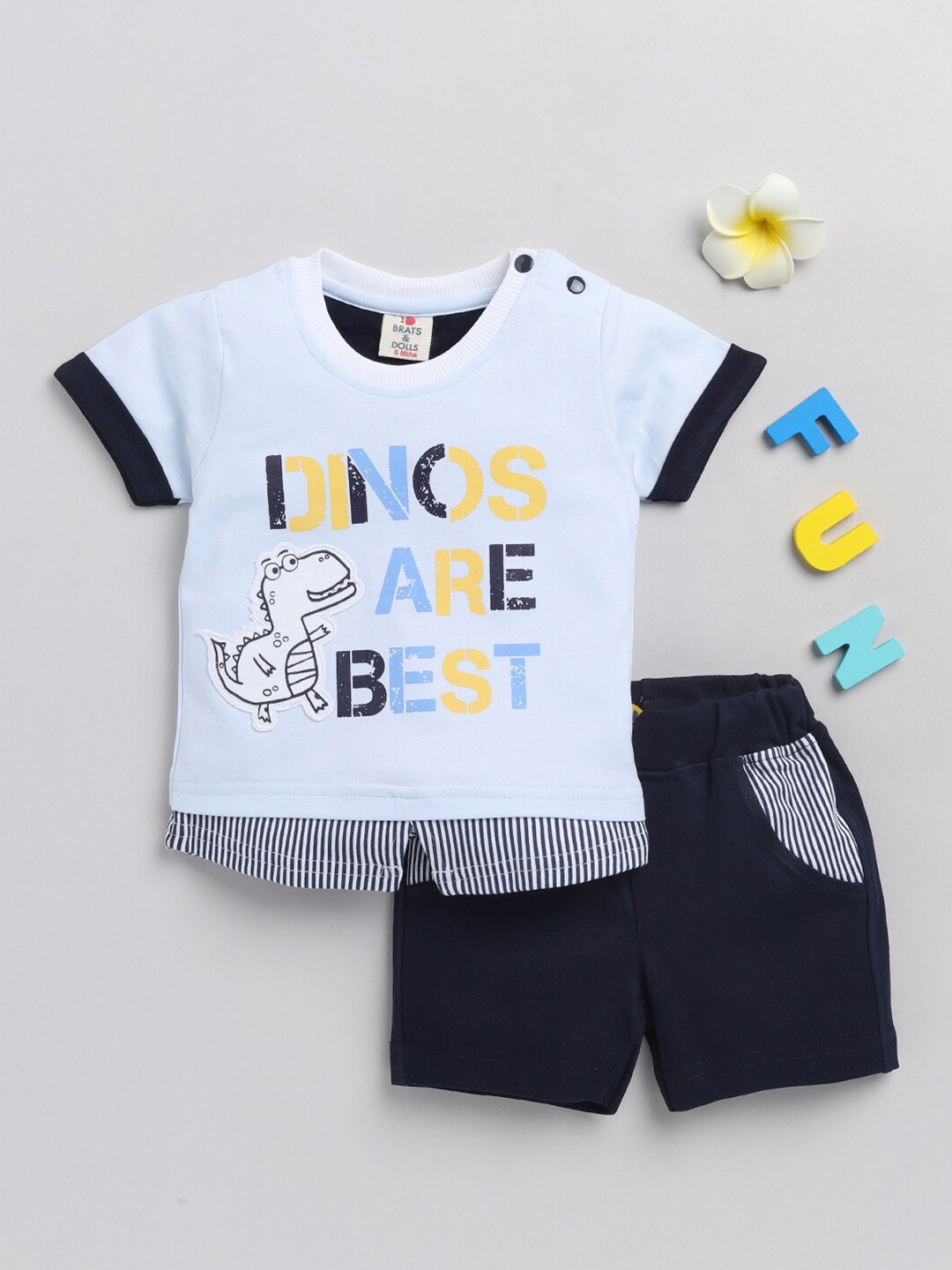 

BRATS AND DOLLS Boys White & Navy Blue Printed T-shirt with Shorts