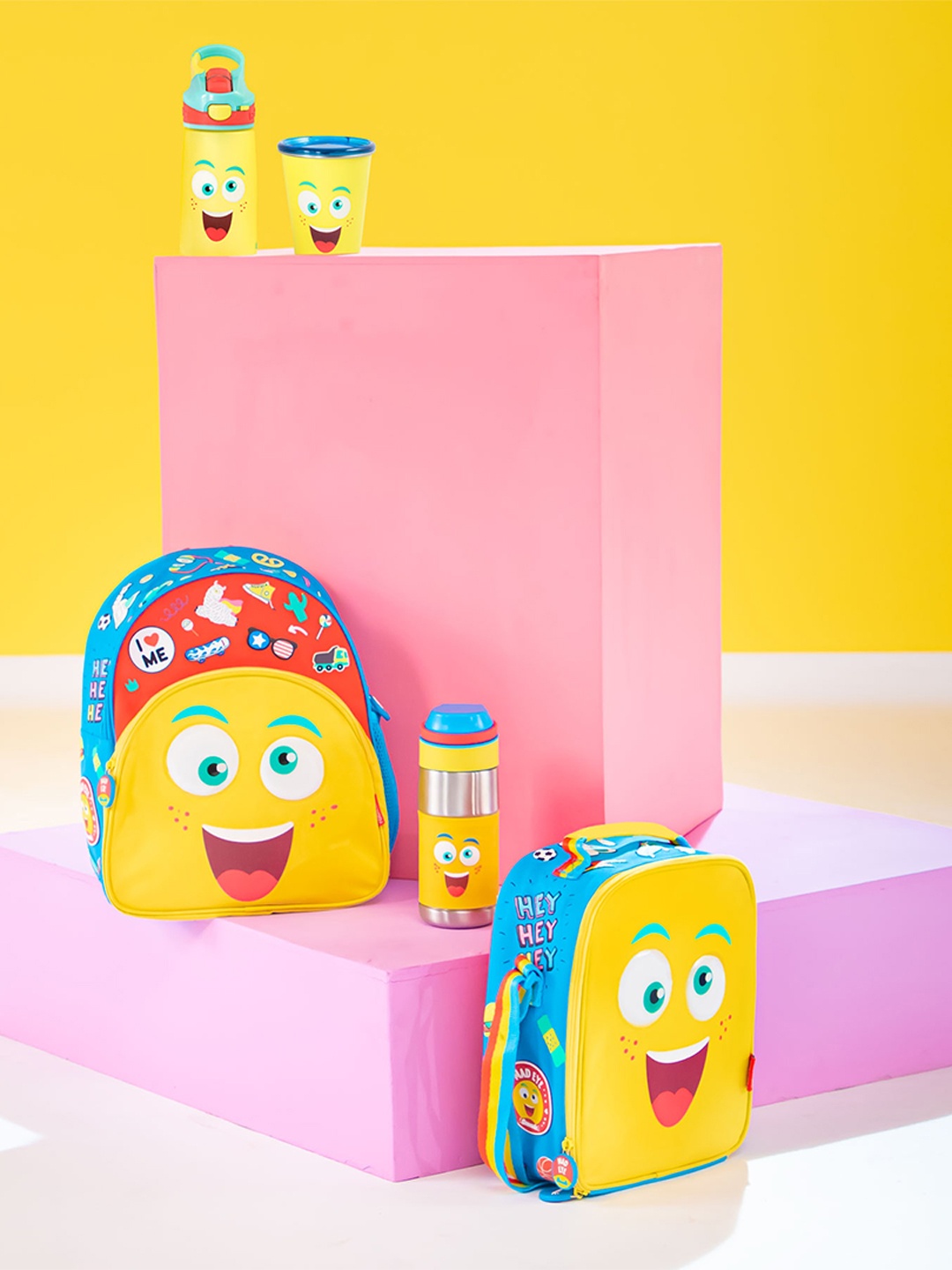 

Rabitat Unisex Kids Yellow & Blue Graphic Backpack