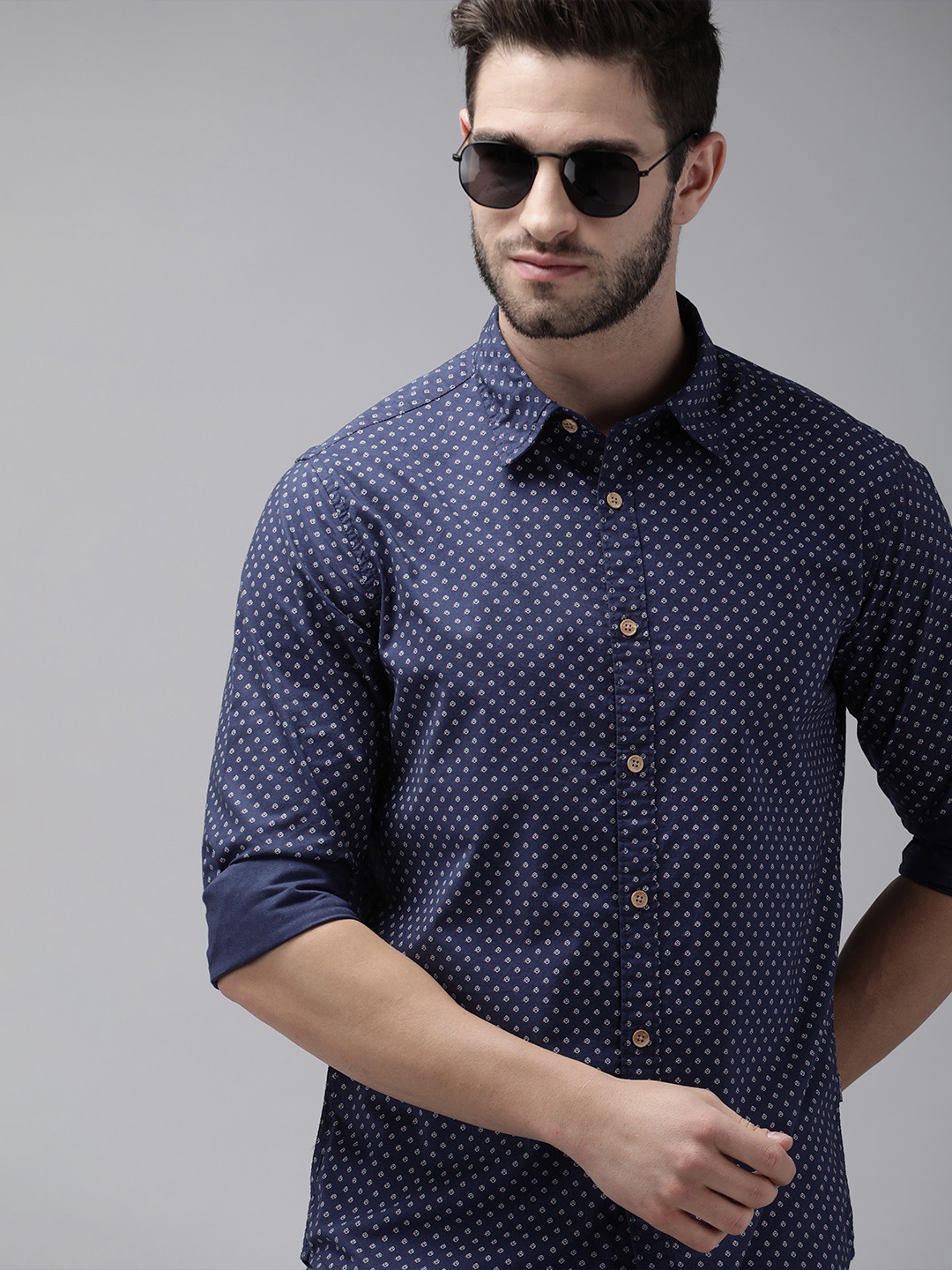 

Pepe Jeans Men Navy Blue Geometric Printed Pure Cotton Casual Shirt