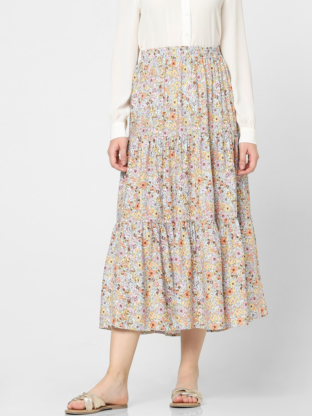 

Vero Moda Women White & Yellow Floral Printed Flared Midi Skirt