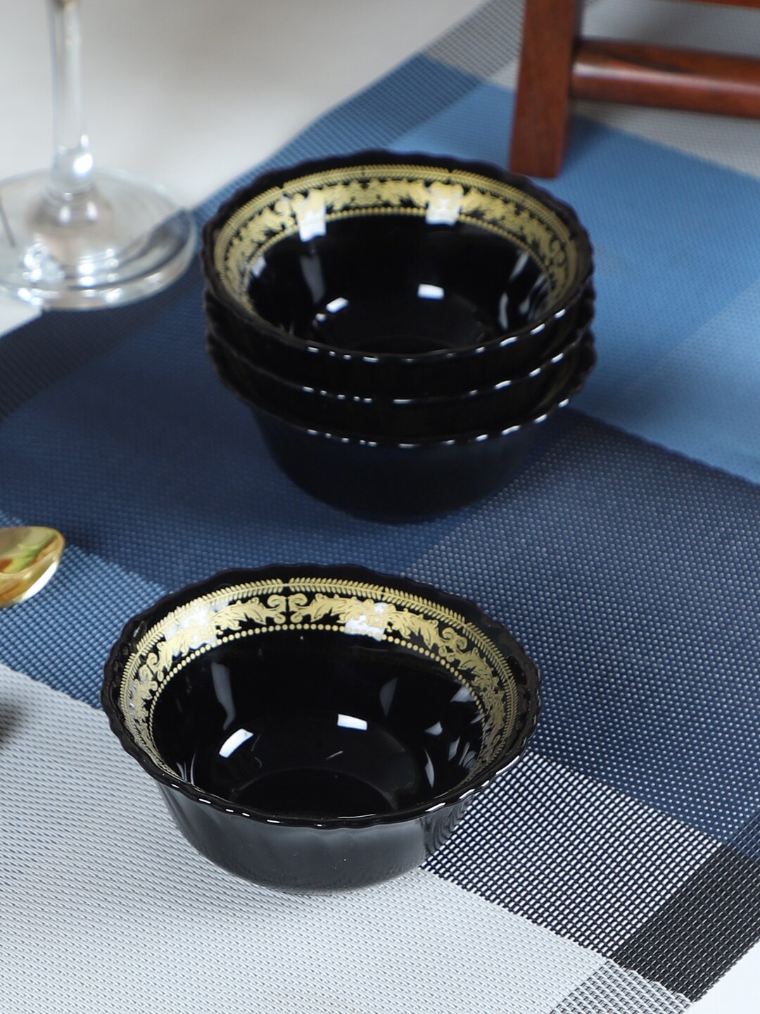 

ceradeco Black & Gold-Toned 6 Pieces Printed Glass Glossy Bowls