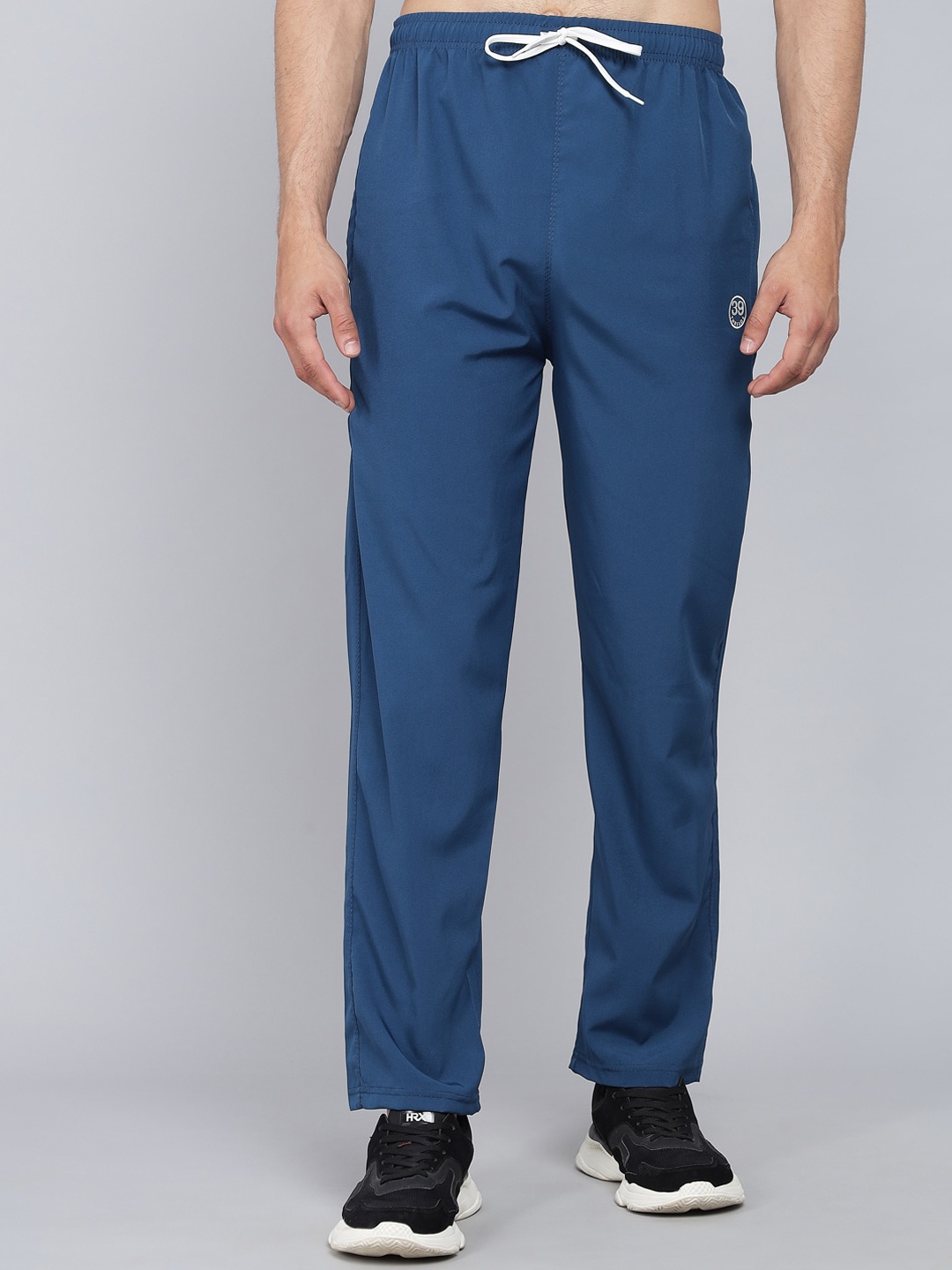 

39 THREADS Men Blue Solid Dry Fit Track Pant