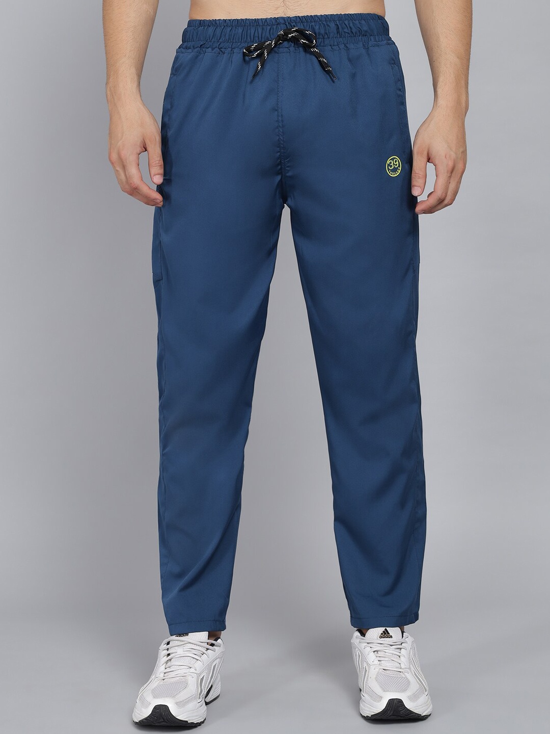 

39 THREADS Men Blue Solid Track Pant