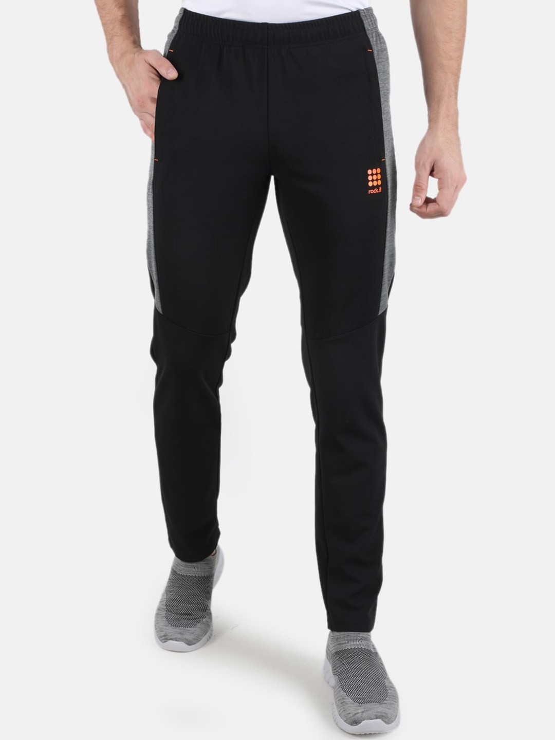 

rock.it Men Black Solid Track Pant