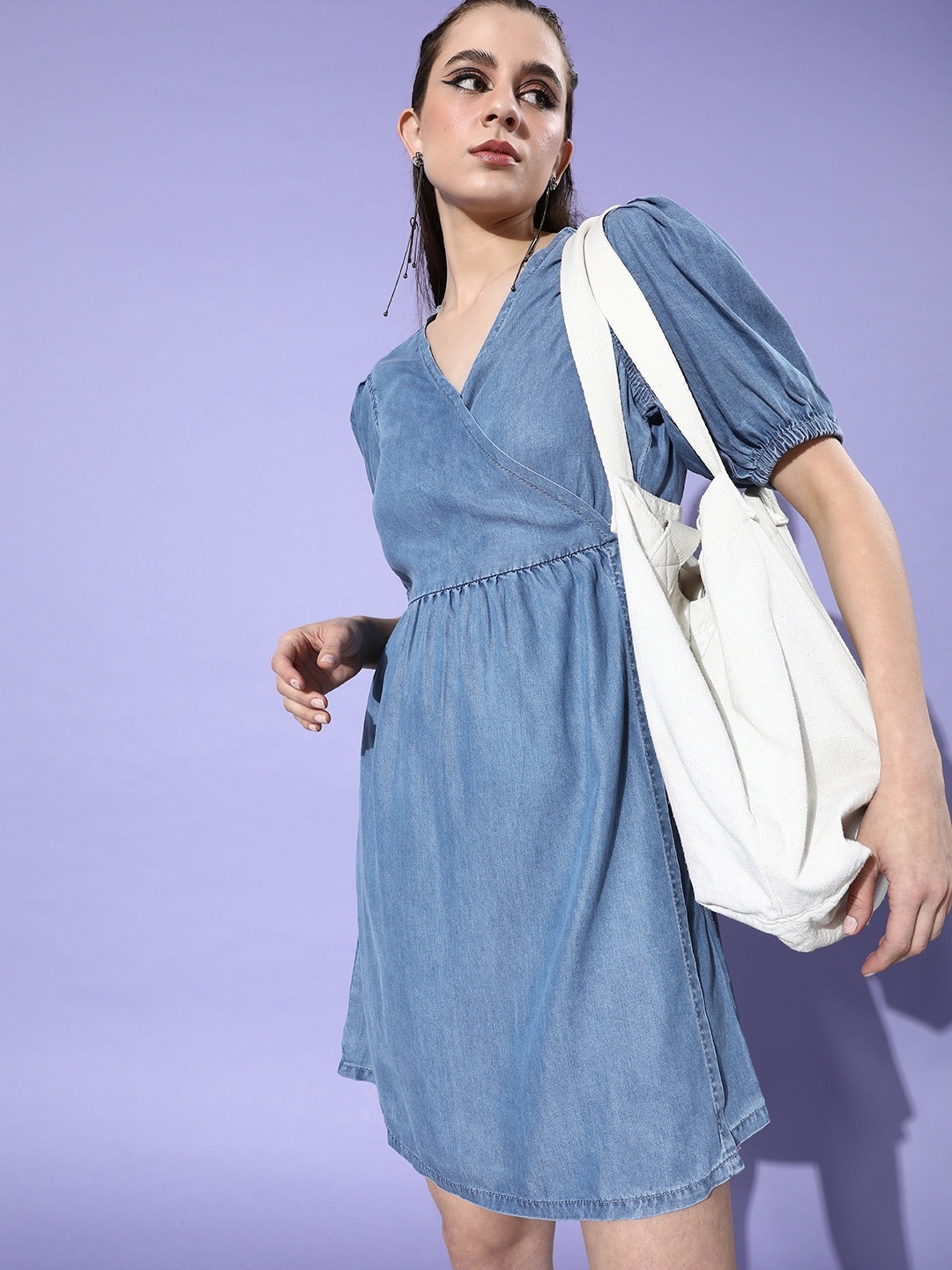 

The Roadster Lifestyle Co. Solid Puff Sleeves Wrap Dress With Gathered Detail, Blue