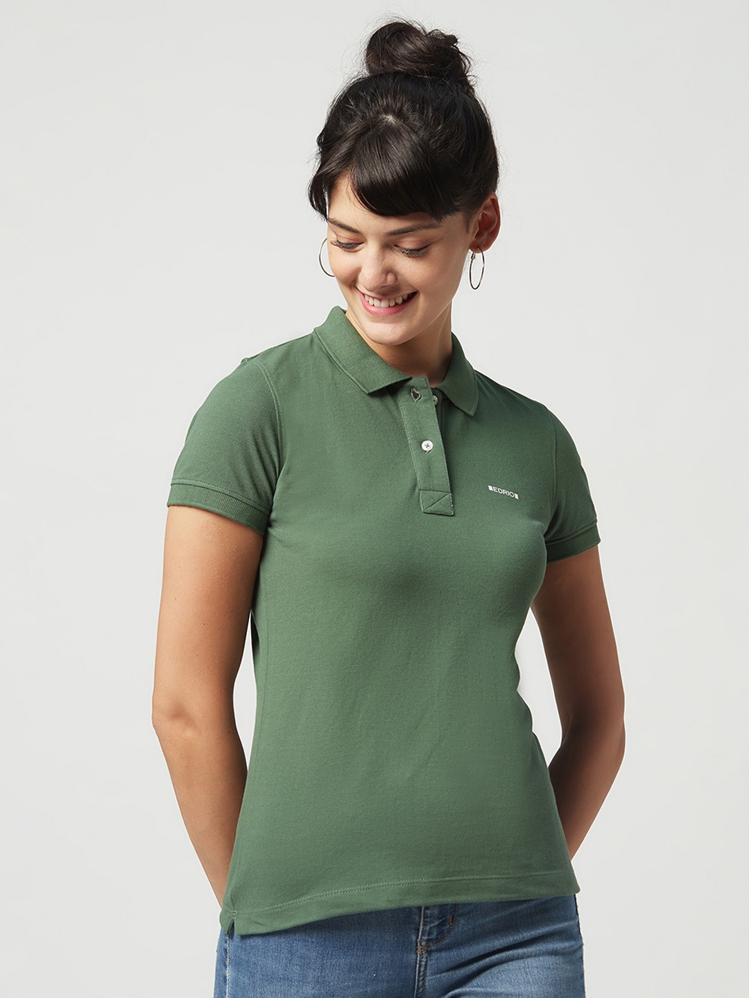 

EDRIO Women Green Solid Polo Collar T-shirt