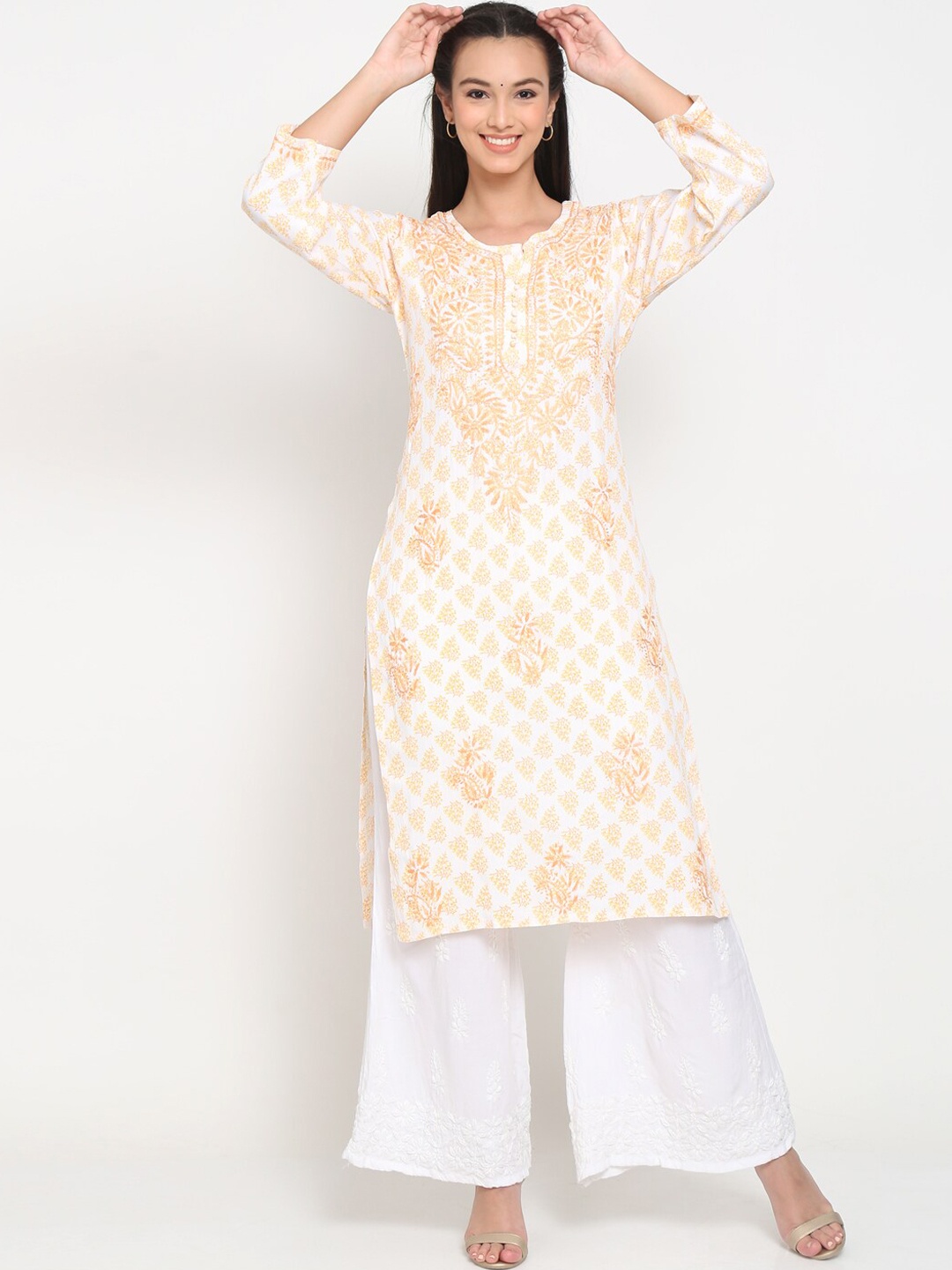 

PARAMOUNT CHIKAN Women White & Gold-Toned Ethnic Motifs Embroidered Chikankari Floral Kurta